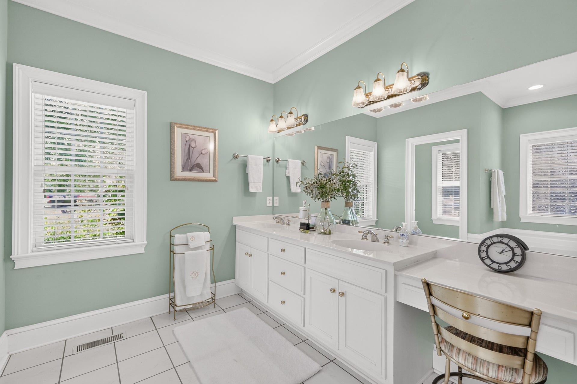 1040 Shoreham St, Murfreesboro, TN 37130 1040 Shoreham St, Murfreesboro, TN 37130