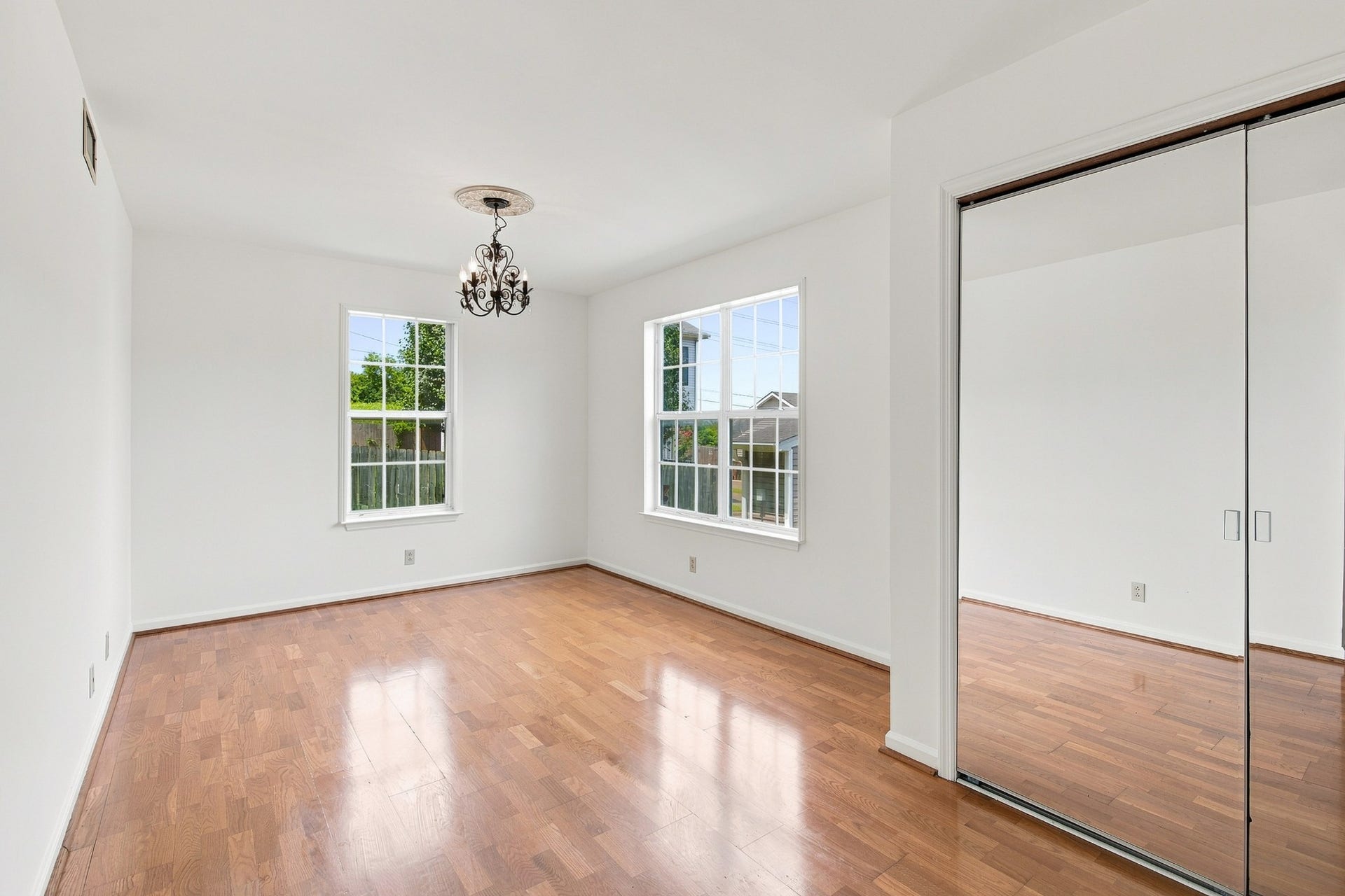 601 Islay Ct, Nashville, TN 37209 601 Islay Ct, Nashville, TN 37209