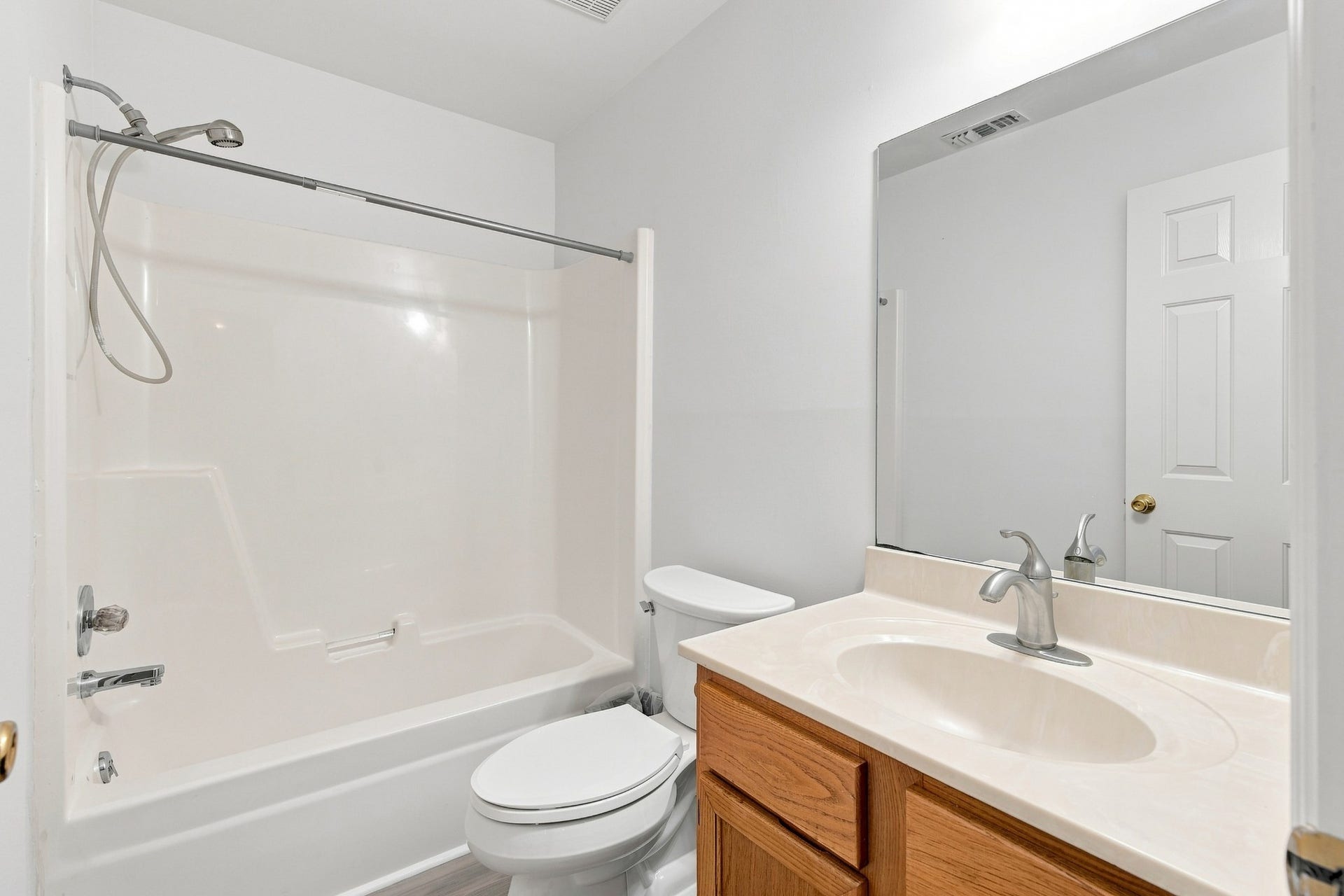 601 Islay Ct, Nashville, TN 37209 601 Islay Ct, Nashville, TN 37209