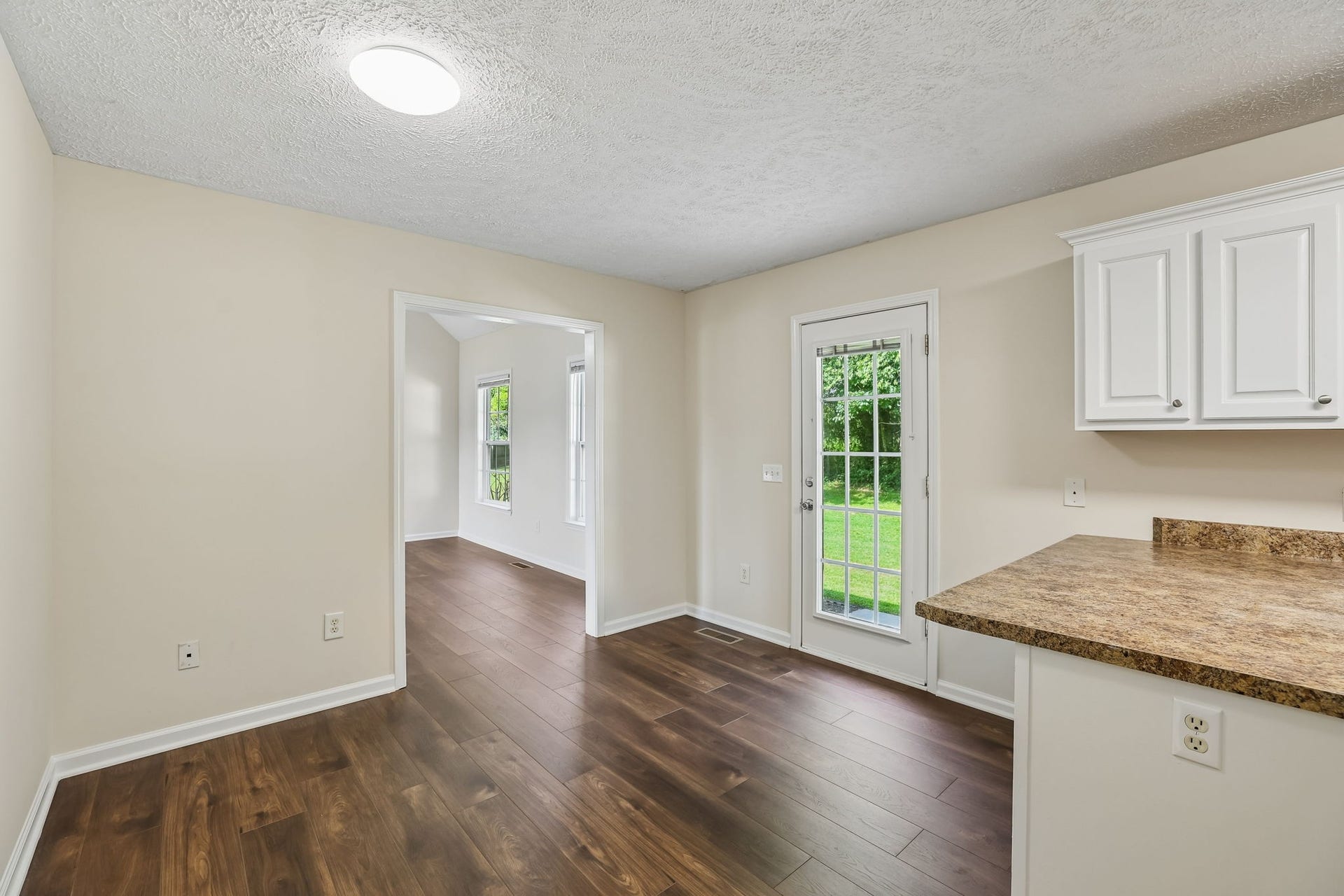 122 Raven Ct, Shelbyville, TN 37160 122 Raven Ct, Shelbyville, TN 37160