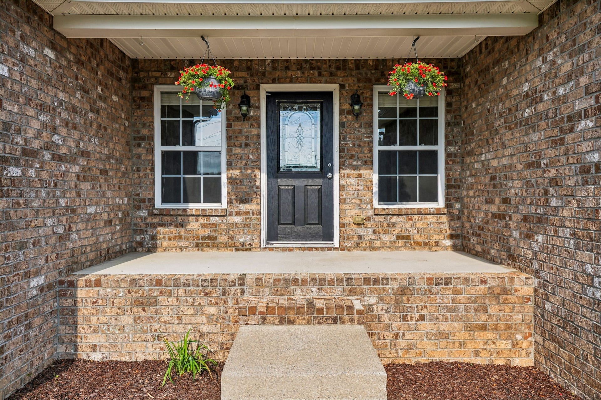 122 Raven Ct, Shelbyville, TN 37160 122 Raven Ct, Shelbyville, TN 37160