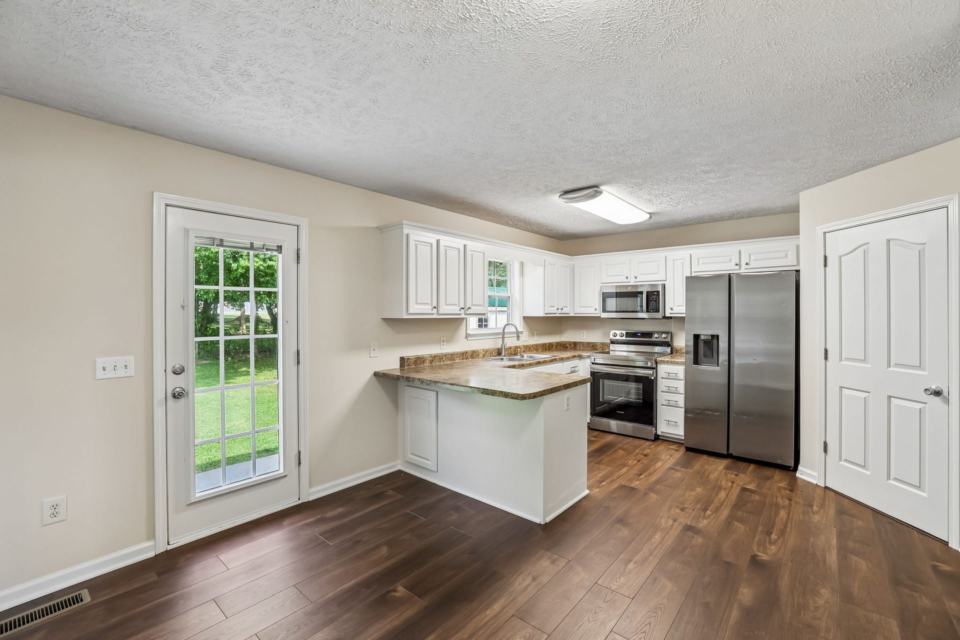 122 Raven Ct, Shelbyville, TN 37160 122 Raven Ct, Shelbyville, TN 37160