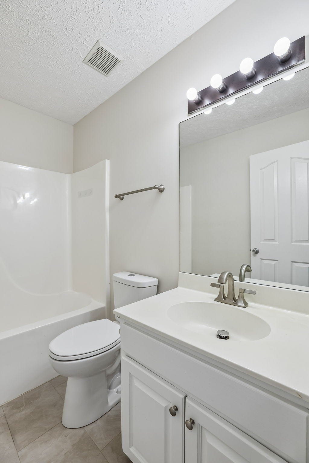 122 Raven Ct, Shelbyville, TN 37160 122 Raven Ct, Shelbyville, TN 37160