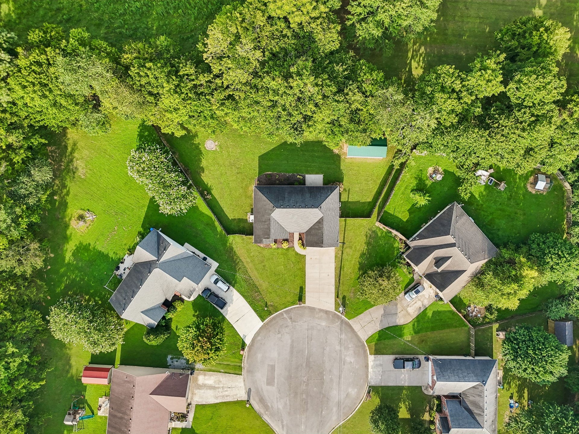 122 Raven Ct, Shelbyville, TN 37160 122 Raven Ct, Shelbyville, TN 37160
