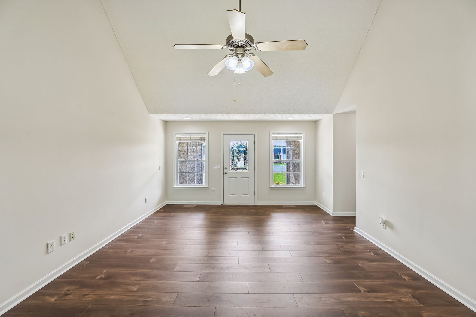 122 Raven Ct, Shelbyville, TN 37160 122 Raven Ct, Shelbyville, TN 37160