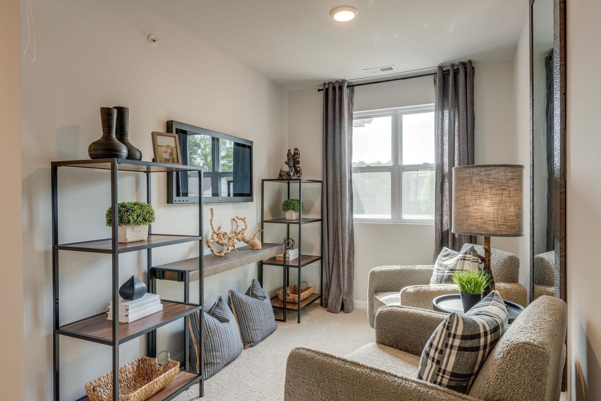 4905 Clousden Way, Murfreesboro, TN 37129 4905 Clousden Way, Murfreesboro, TN 37129