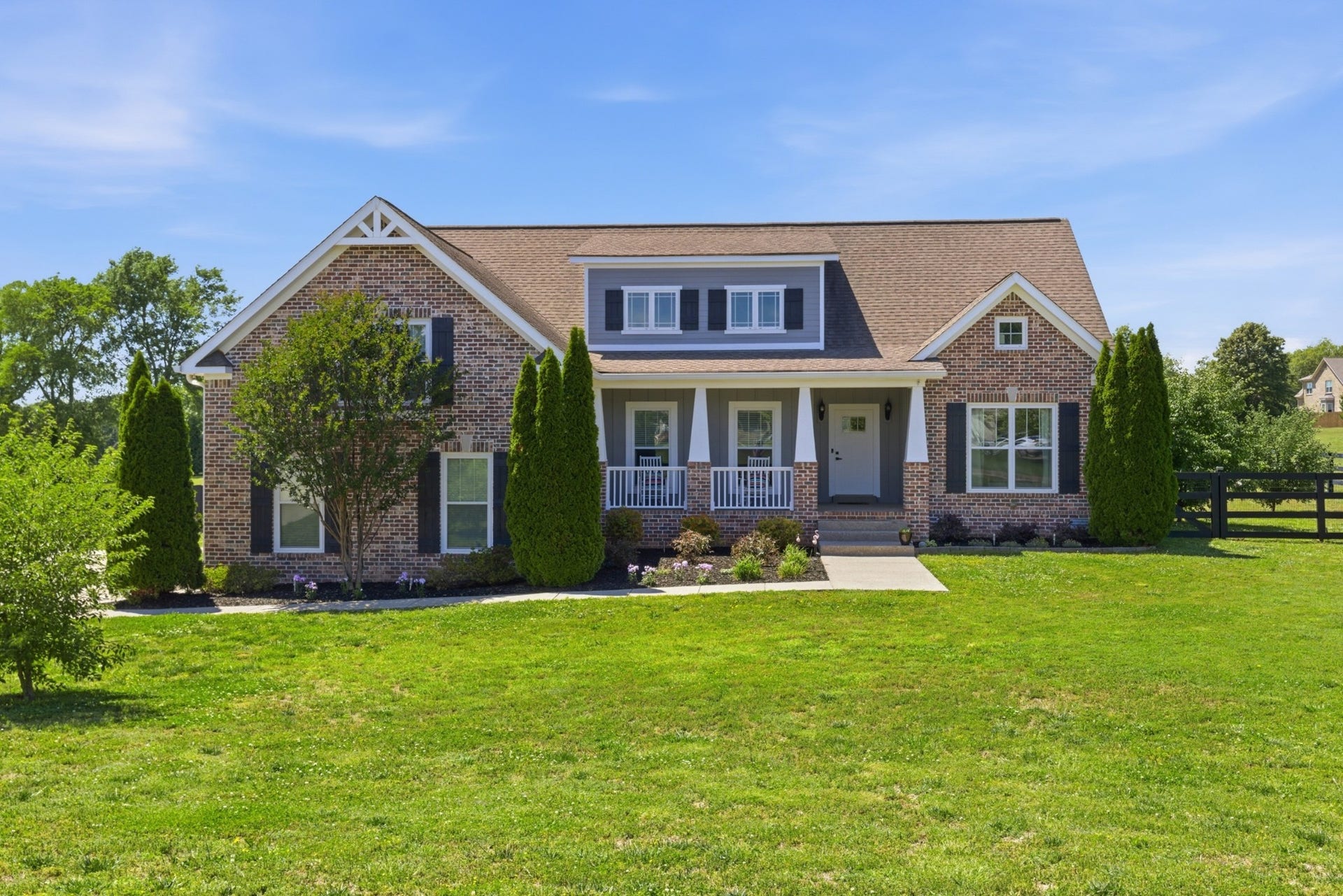 4016 Pleasant Gate Ln, Columbia, TN 38401 4016 Pleasant Gate Ln, Columbia, TN 38401