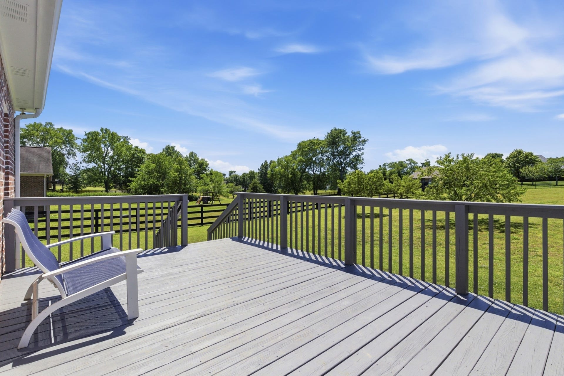 4016 Pleasant Gate Ln, Columbia, TN 38401 4016 Pleasant Gate Ln, Columbia, TN 38401