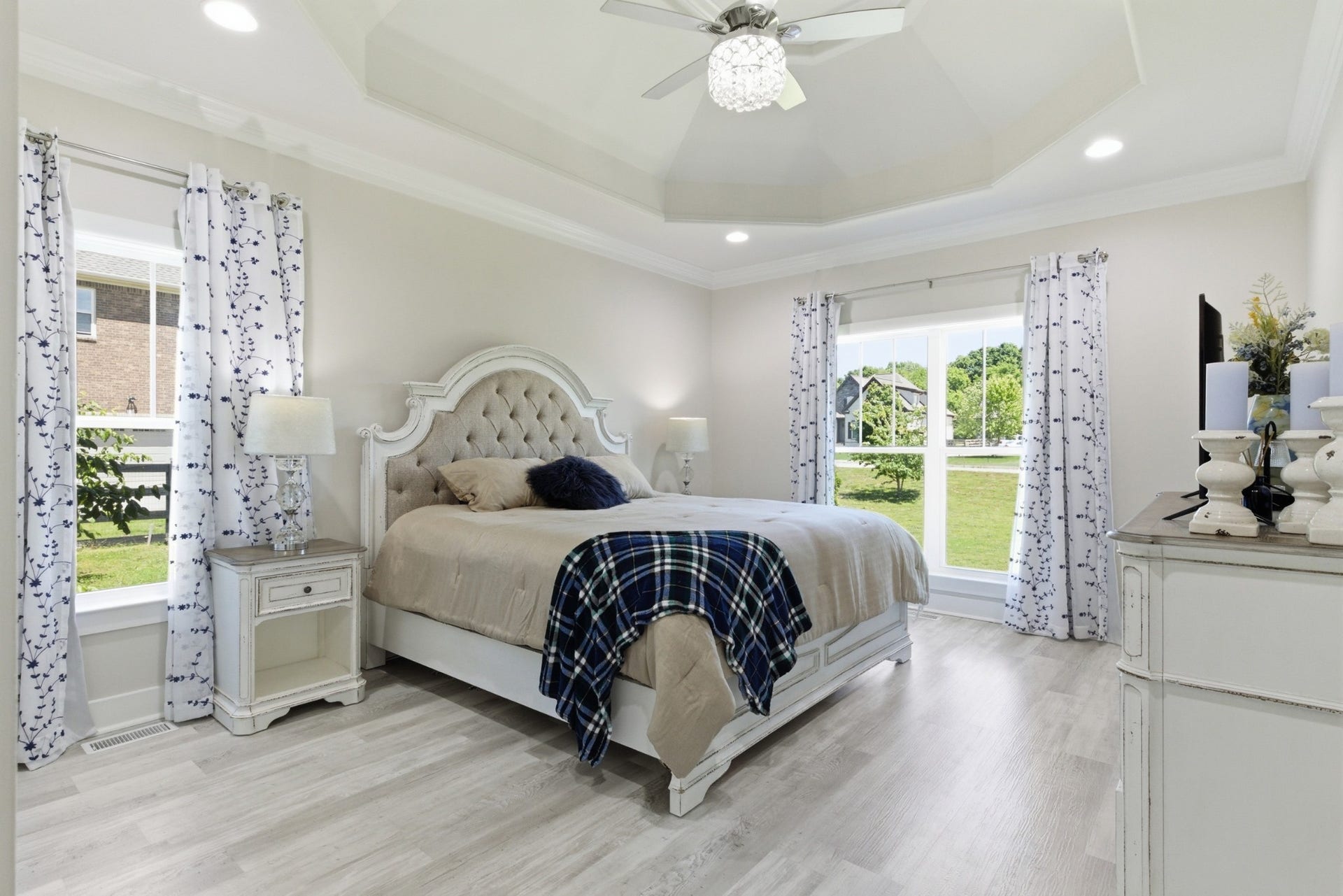 4016 Pleasant Gate Ln, Columbia, TN 38401 4016 Pleasant Gate Ln, Columbia, TN 38401