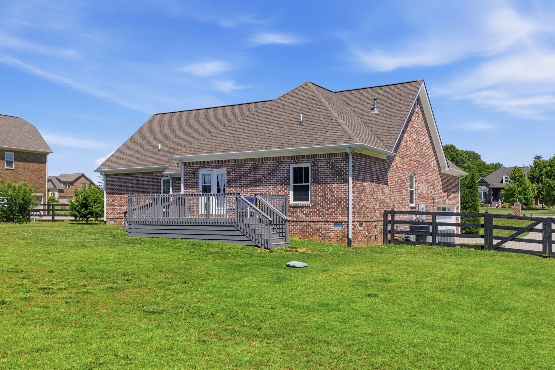 4016 Pleasant Gate Ln, Columbia, TN 38401 4016 Pleasant Gate Ln, Columbia, TN 38401