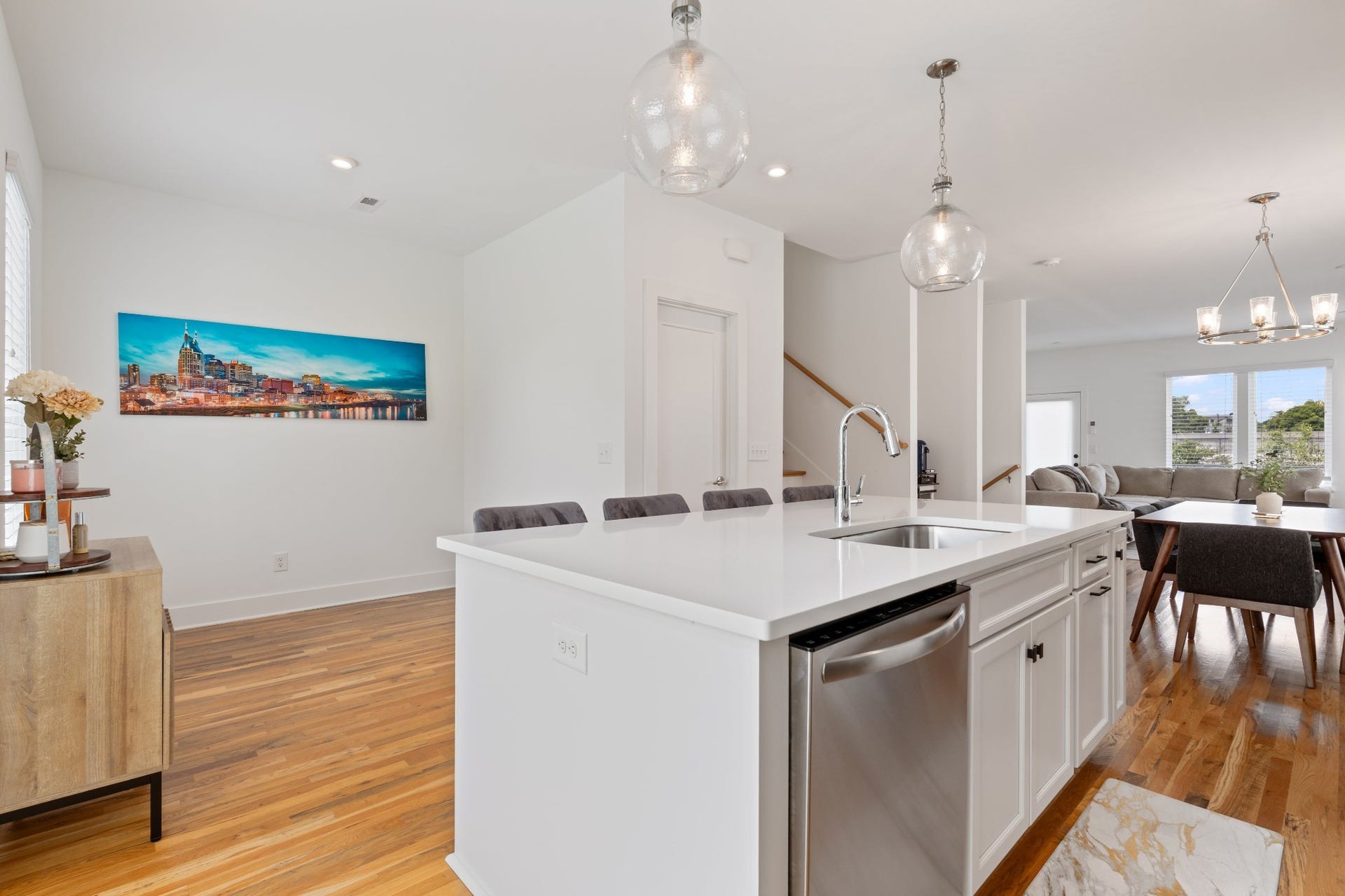 225 Sterling Point Cir, Nashville, TN 37209