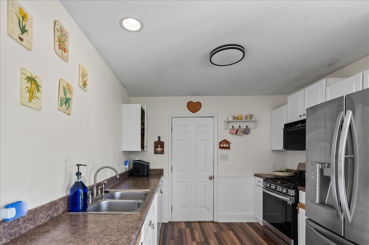 2454 Gene Fitzgerald Rd, Columbia, TN 38401 2454 Gene Fitzgerald Rd, Columbia, TN 38401
