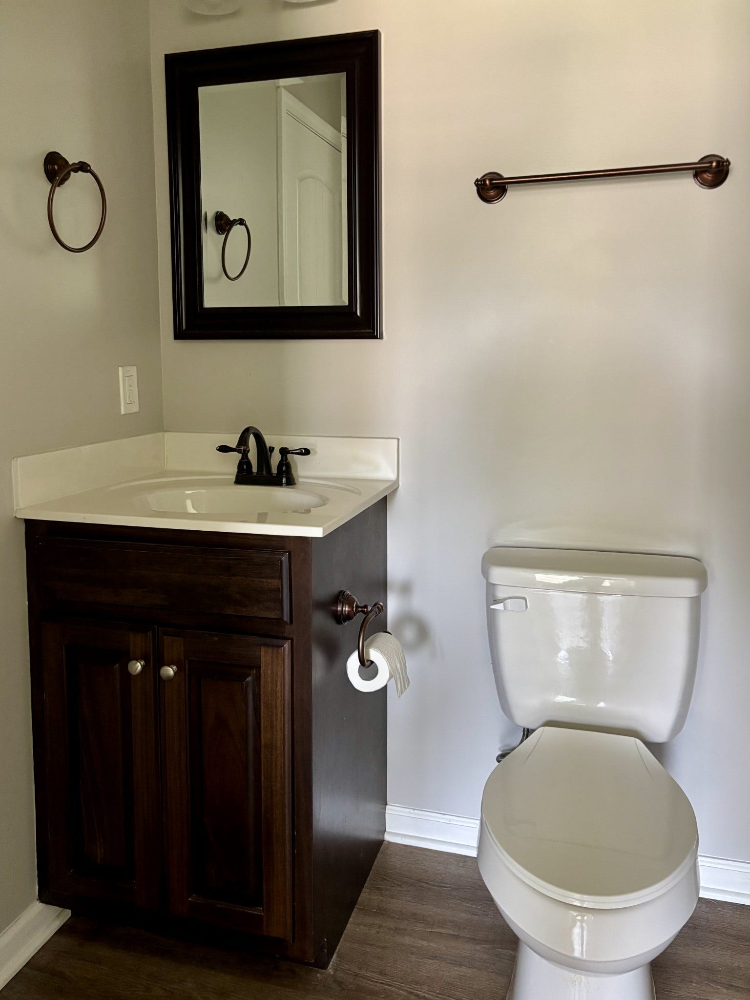 76 Al White Dr, Manchester, TN 37355 Main BR Full Bath