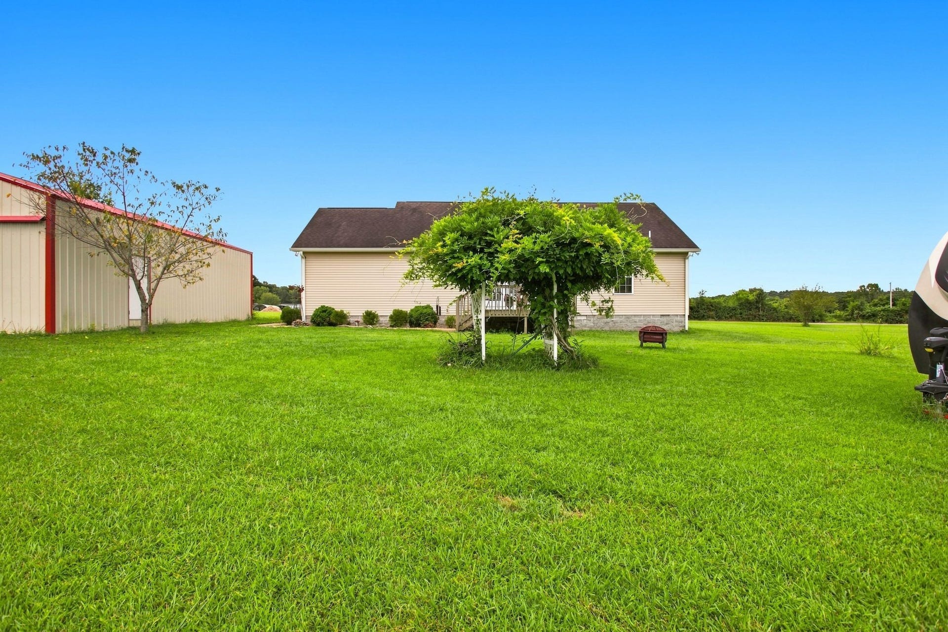 114 Gant Rd, Shelbyville, TN 37160 114 Gant Rd, Shelbyville, TN 37160