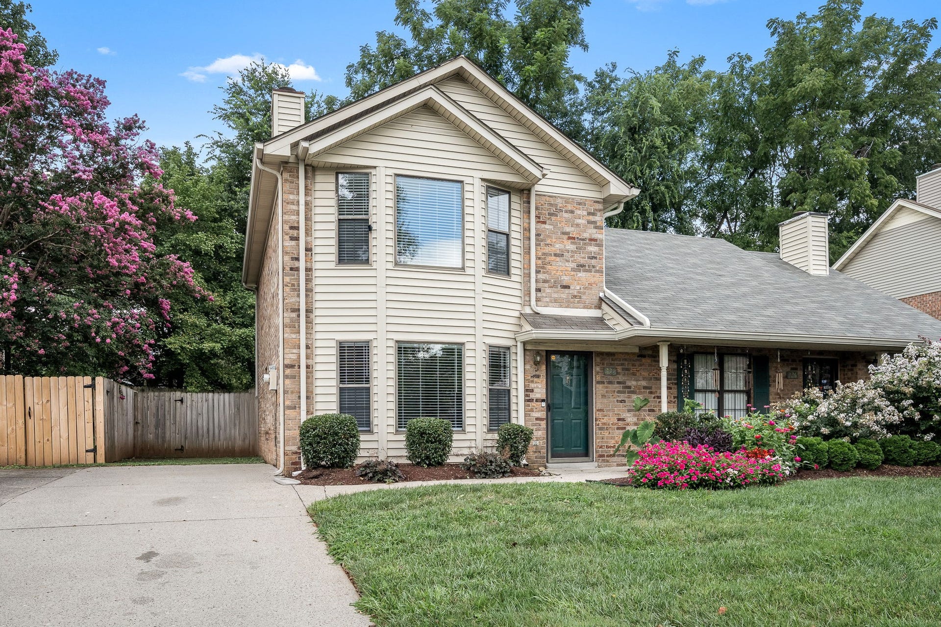 228 Hillside Ct, Murfreesboro, TN 37130 228 Hillside Ct, Murfreesboro, TN 37130
