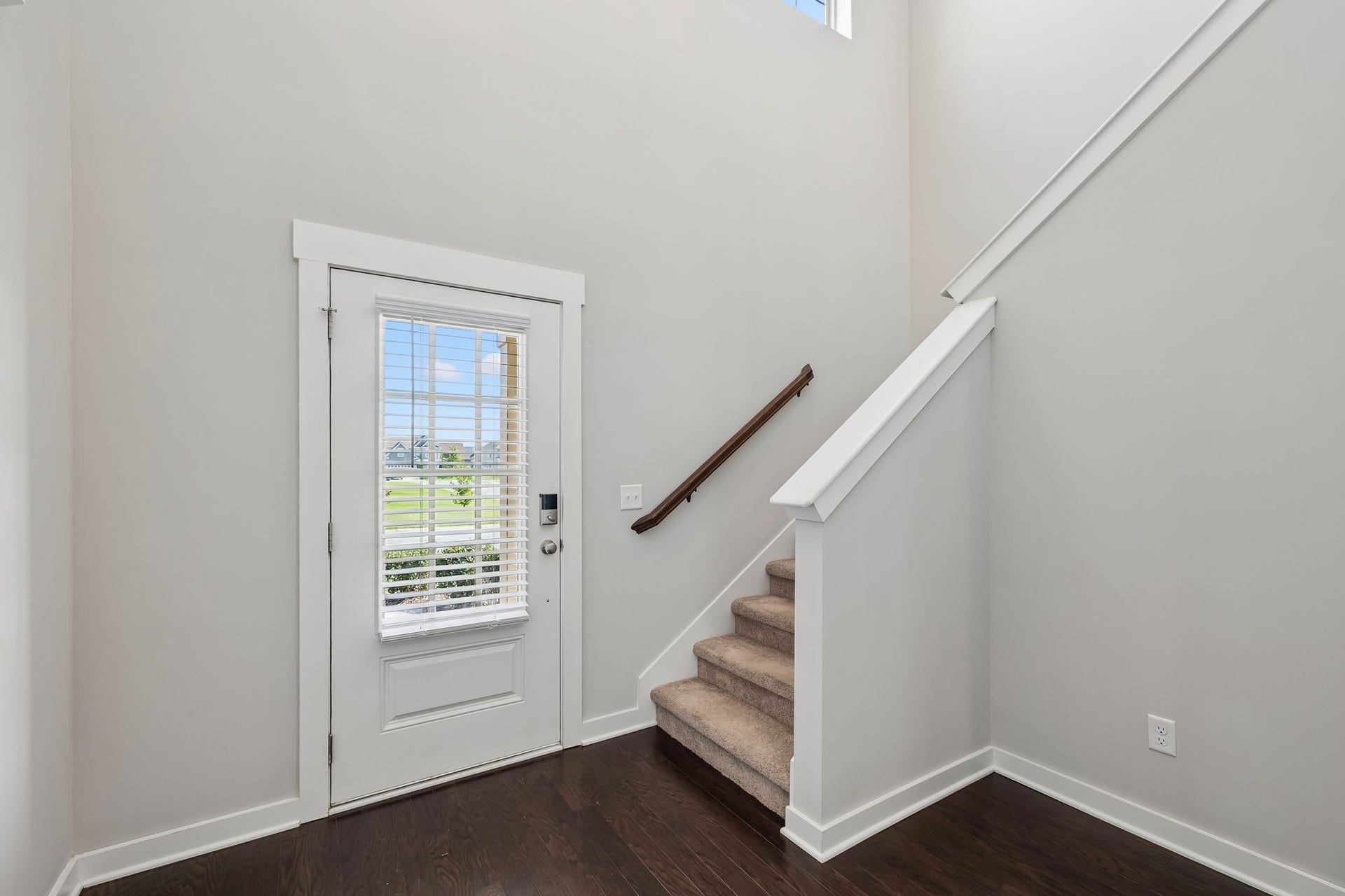 854 Sapphire Dr, Murfreesboro, TN 37128 854 Sapphire Dr, Murfreesboro, TN 37128