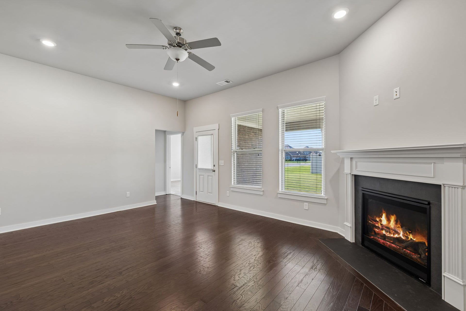 854 Sapphire Dr, Murfreesboro, TN 37128 854 Sapphire Dr, Murfreesboro, TN 37128