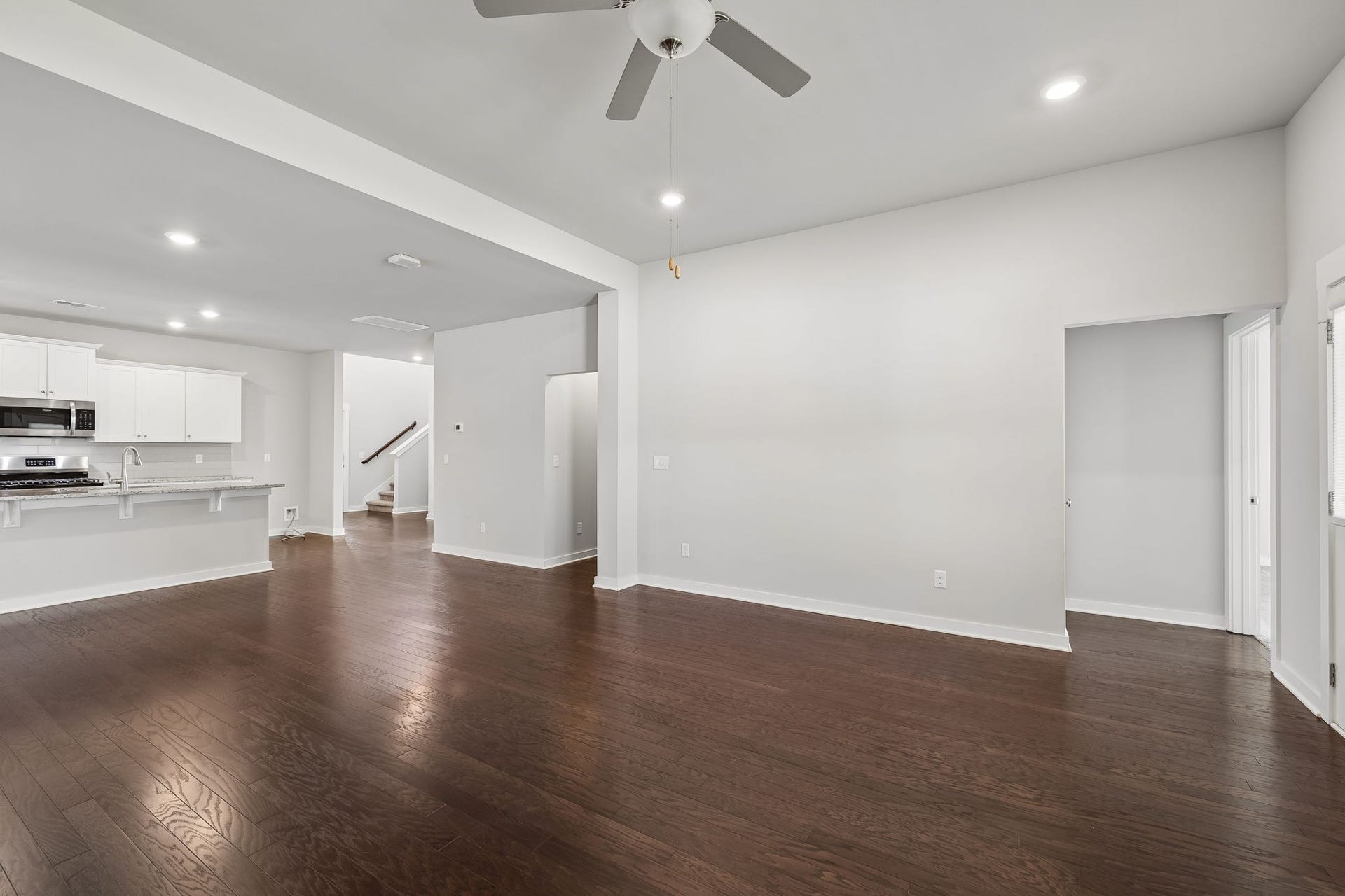 854 Sapphire Dr, Murfreesboro, TN 37128 854 Sapphire Dr, Murfreesboro, TN 37128