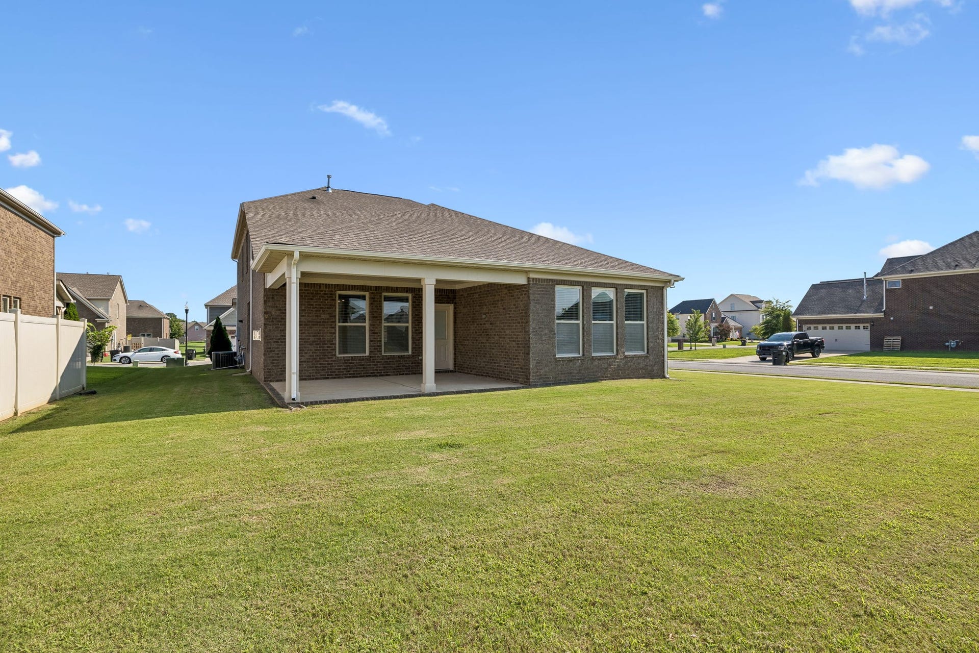 854 Sapphire Dr, Murfreesboro, TN 37128 854 Sapphire Dr, Murfreesboro, TN 37128