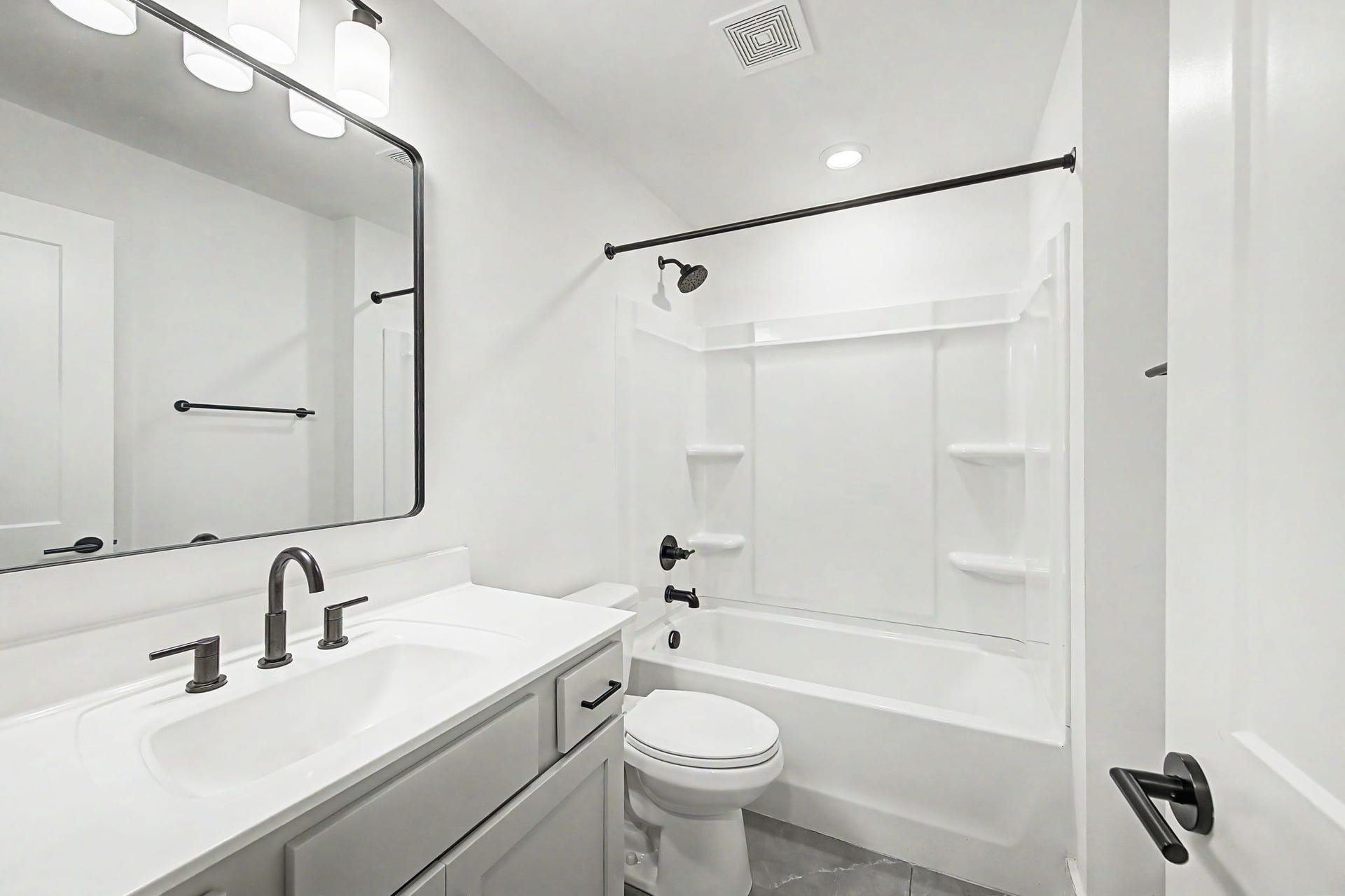 1205 Saint Marys Ln, Nashville, TN 37218 1205 Saint Marys Ln, Nashville, TN 37218