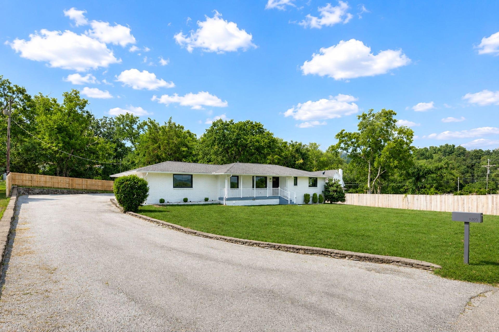 1205 Saint Marys Ln, Nashville, TN 37218 1205 Saint Marys Ln, Nashville, TN 37218