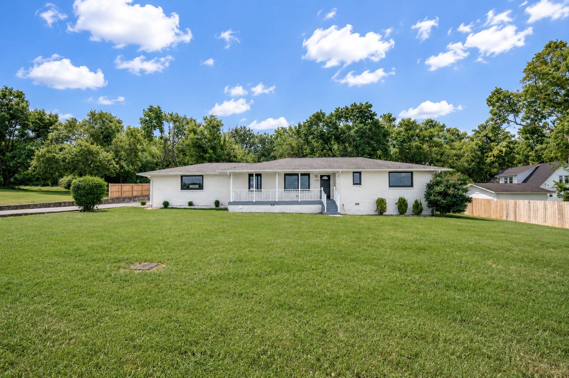 1205 Saint Marys Ln, Nashville, TN 37218 1205 Saint Marys Ln, Nashville, TN 37218