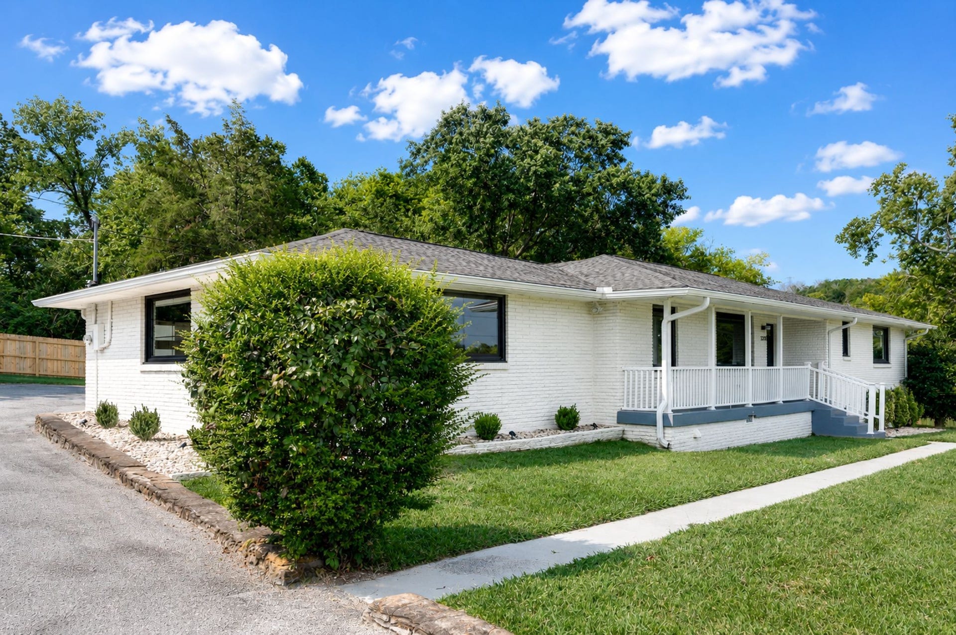 1205 Saint Marys Ln, Nashville, TN 37218 1205 Saint Marys Ln, Nashville, TN 37218