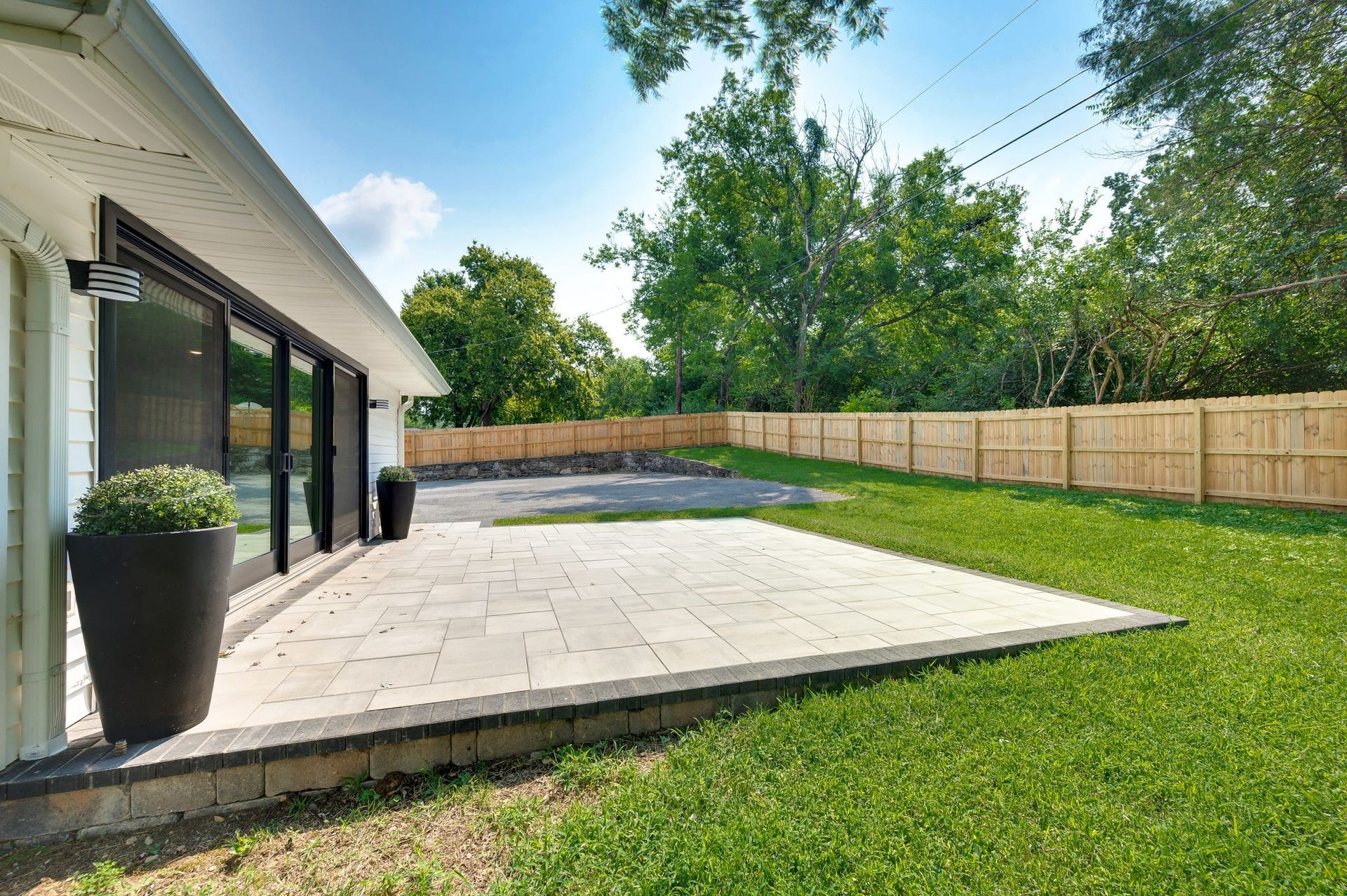 1205 Saint Marys Ln, Nashville, TN 37218 1205 Saint Marys Ln, Nashville, TN 37218