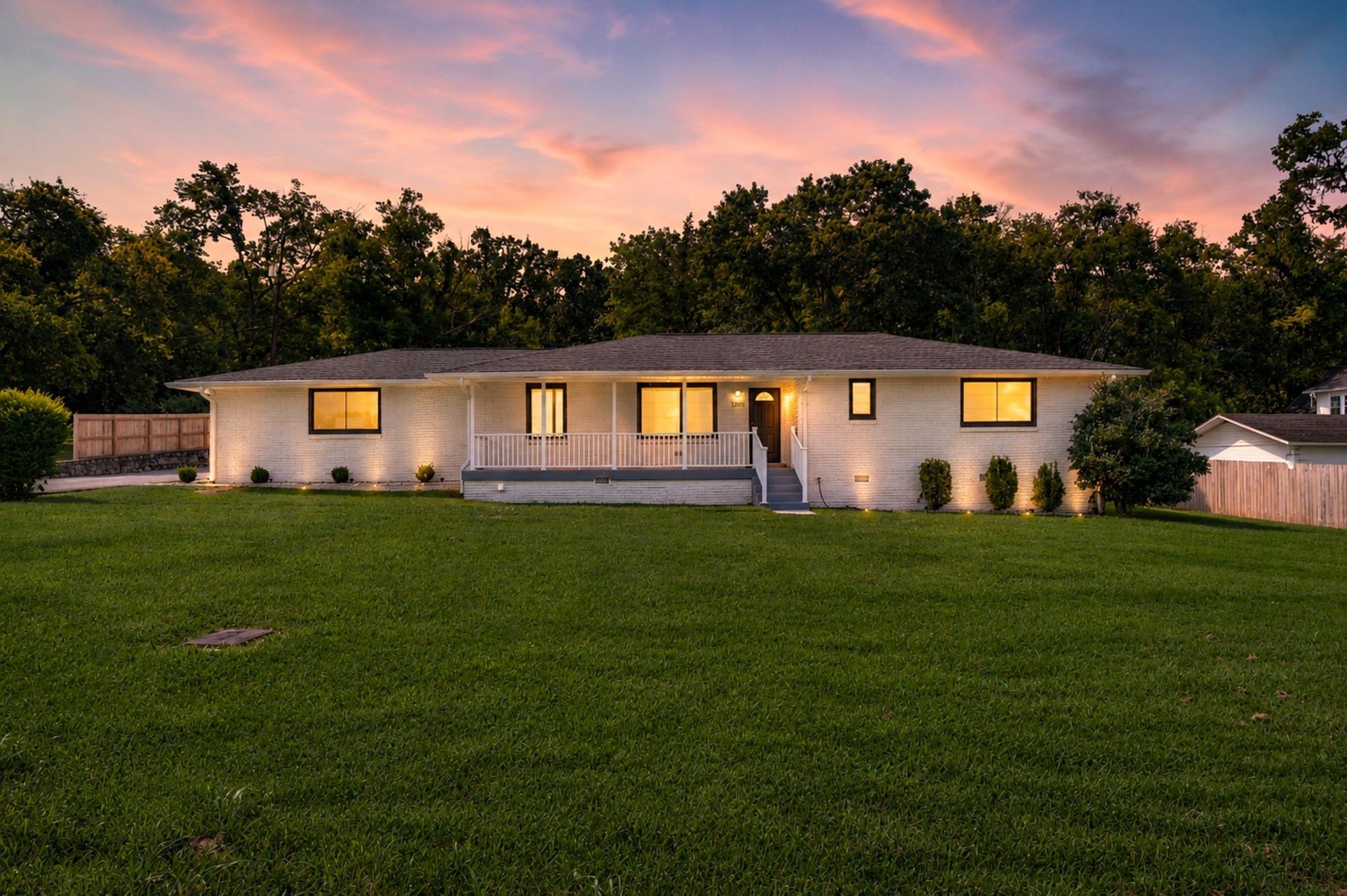 1205 Saint Marys Ln, Nashville, TN 37218 1205 Saint Marys Ln, Nashville, TN 37218