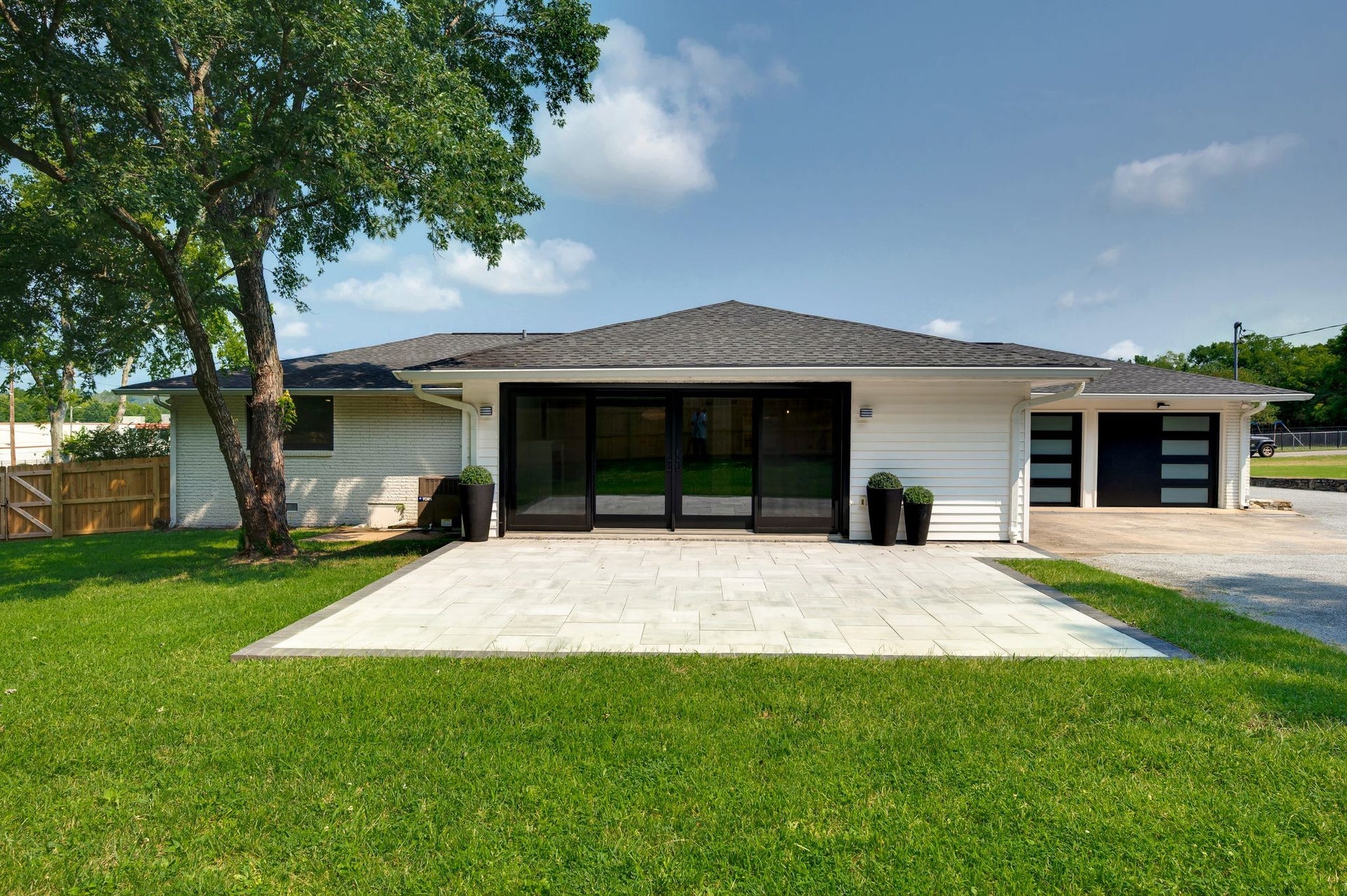 1205 Saint Marys Ln, Nashville, TN 37218 1205 Saint Marys Ln, Nashville, TN 37218