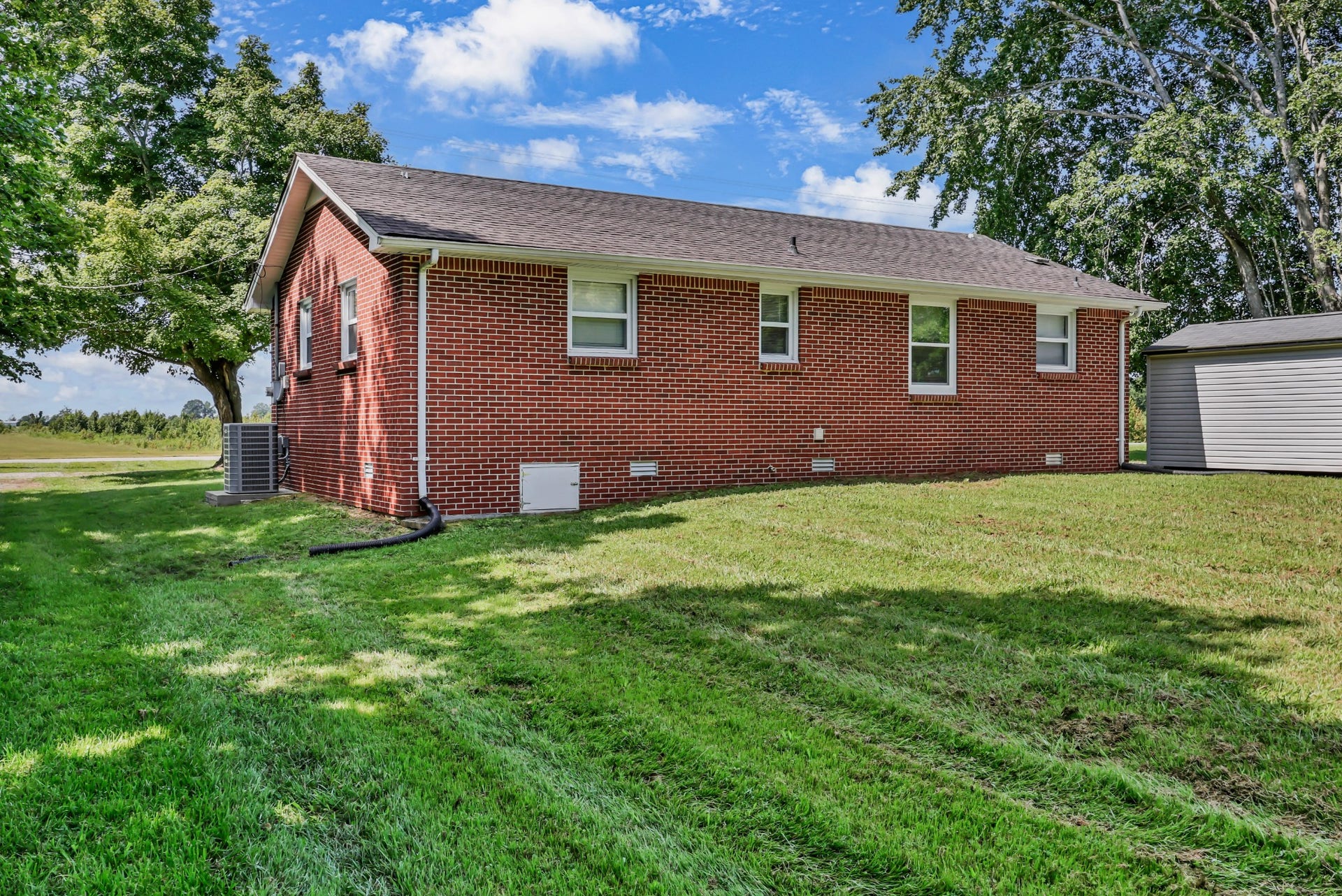 2459 Highway 79, Dover, TN 37058 2459 Highway 79, Dover, TN 37058