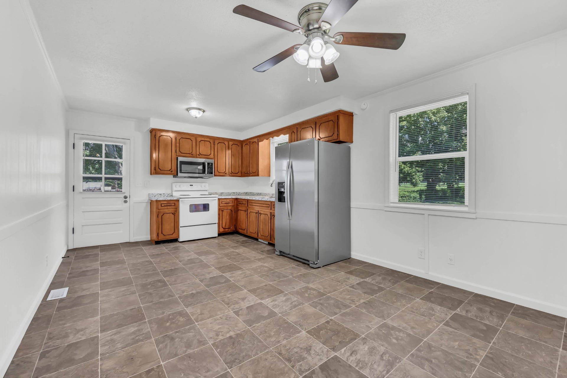 2459 Highway 79, Dover, TN 37058 2459 Highway 79, Dover, TN 37058