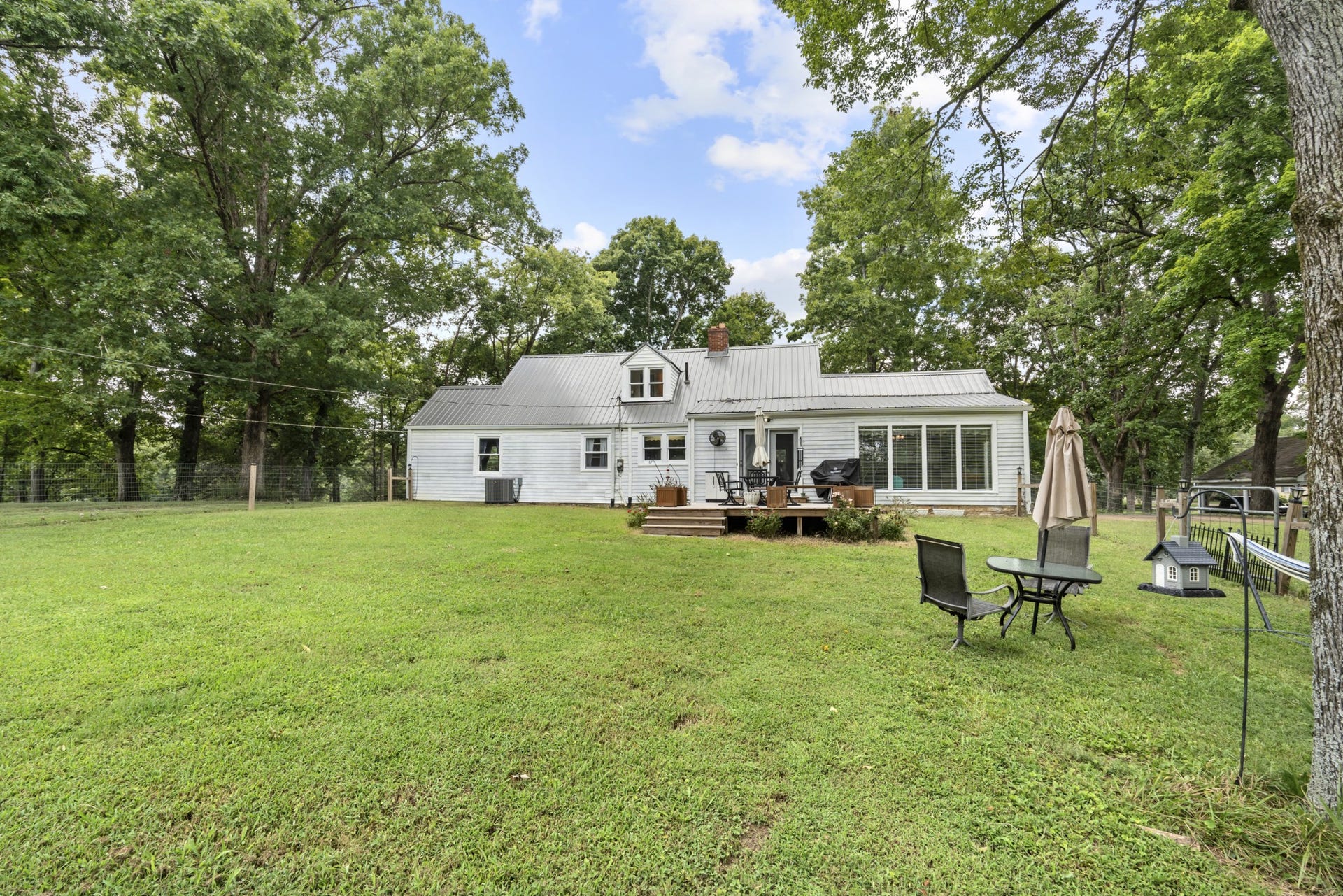 971 Yell Rd, Lewisburg, TN 37091