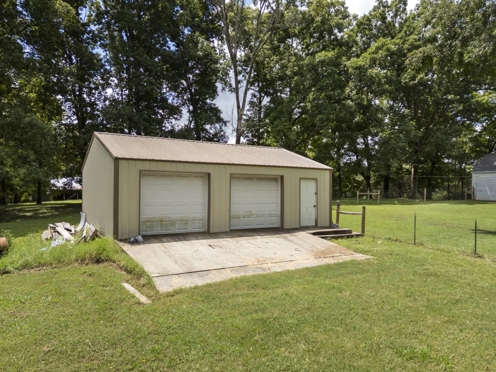 971 Yell Rd, Lewisburg, TN 37091