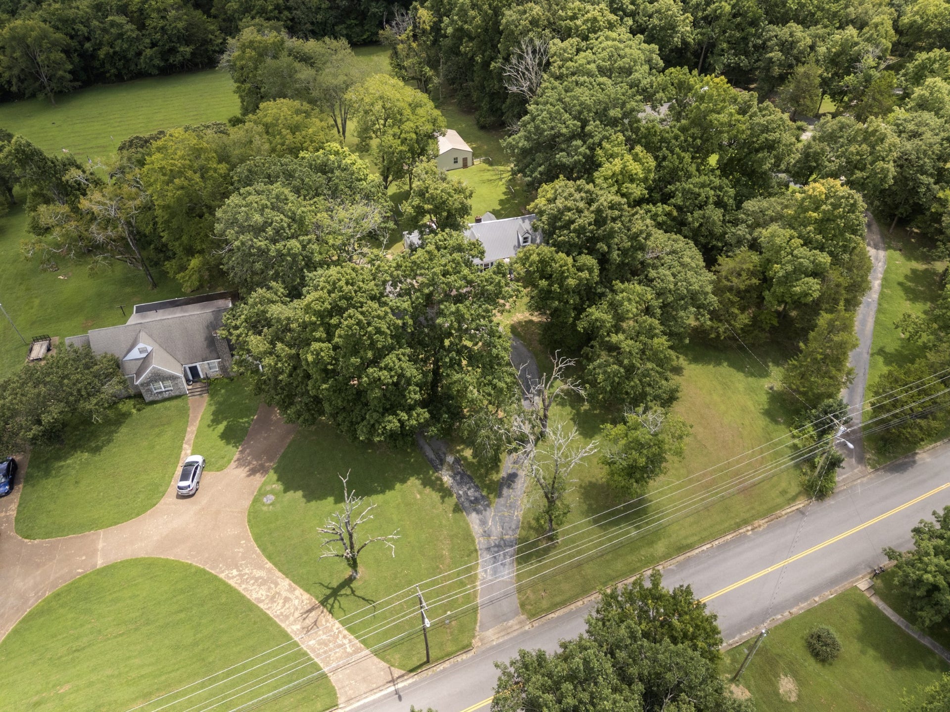 971 Yell Rd, Lewisburg, TN 37091