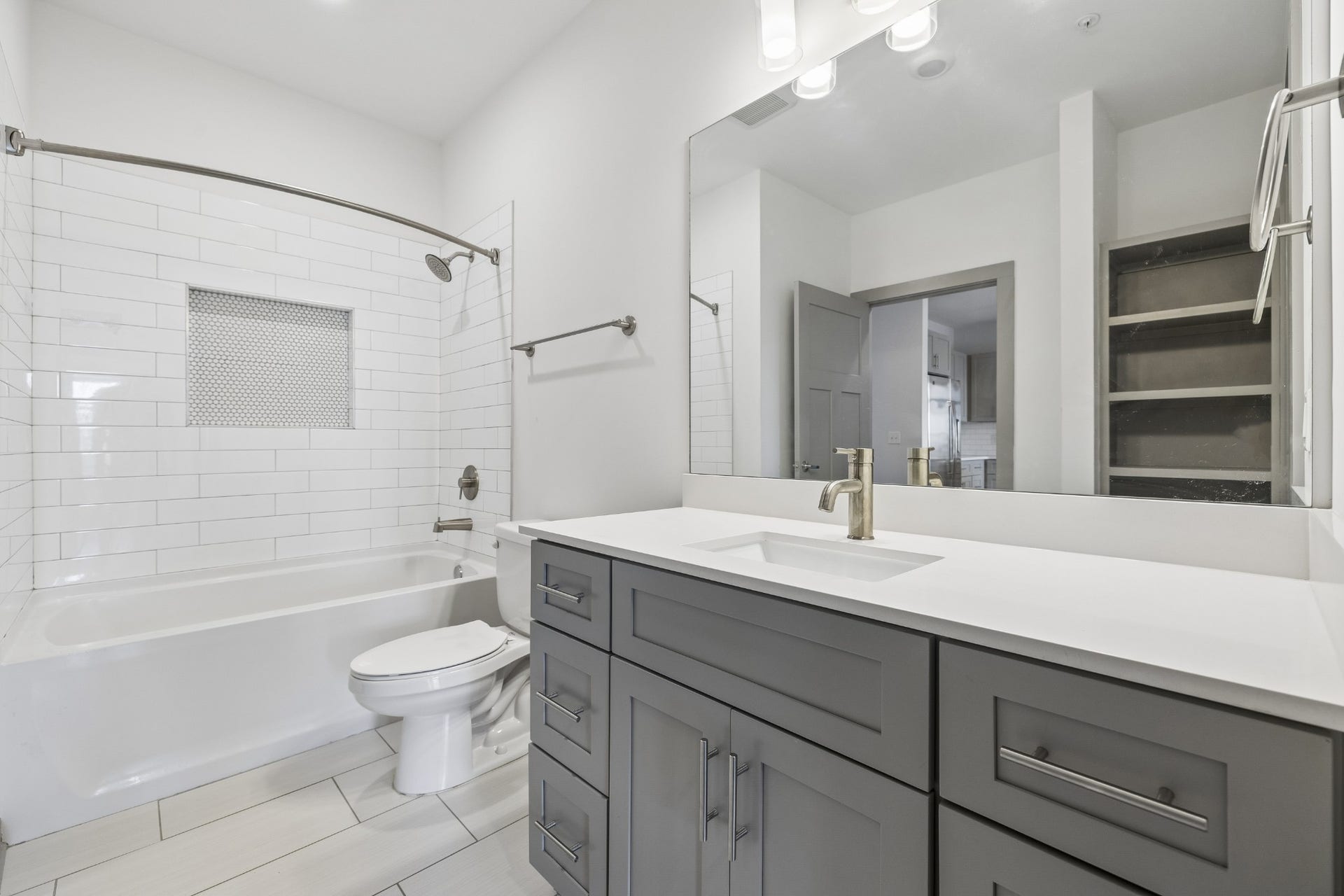 1638 54th Ave N, #202, Nashville, TN 37209 1638 54th Ave N, #202, Nashville, TN 37209
