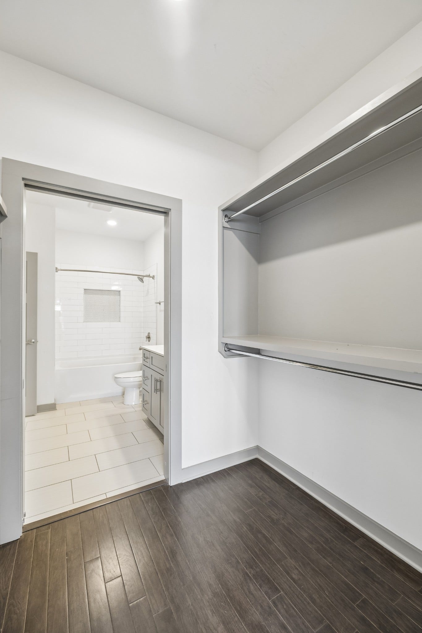 1638 54th Ave N, #202, Nashville, TN 37209 1638 54th Ave N, #202, Nashville, TN 37209