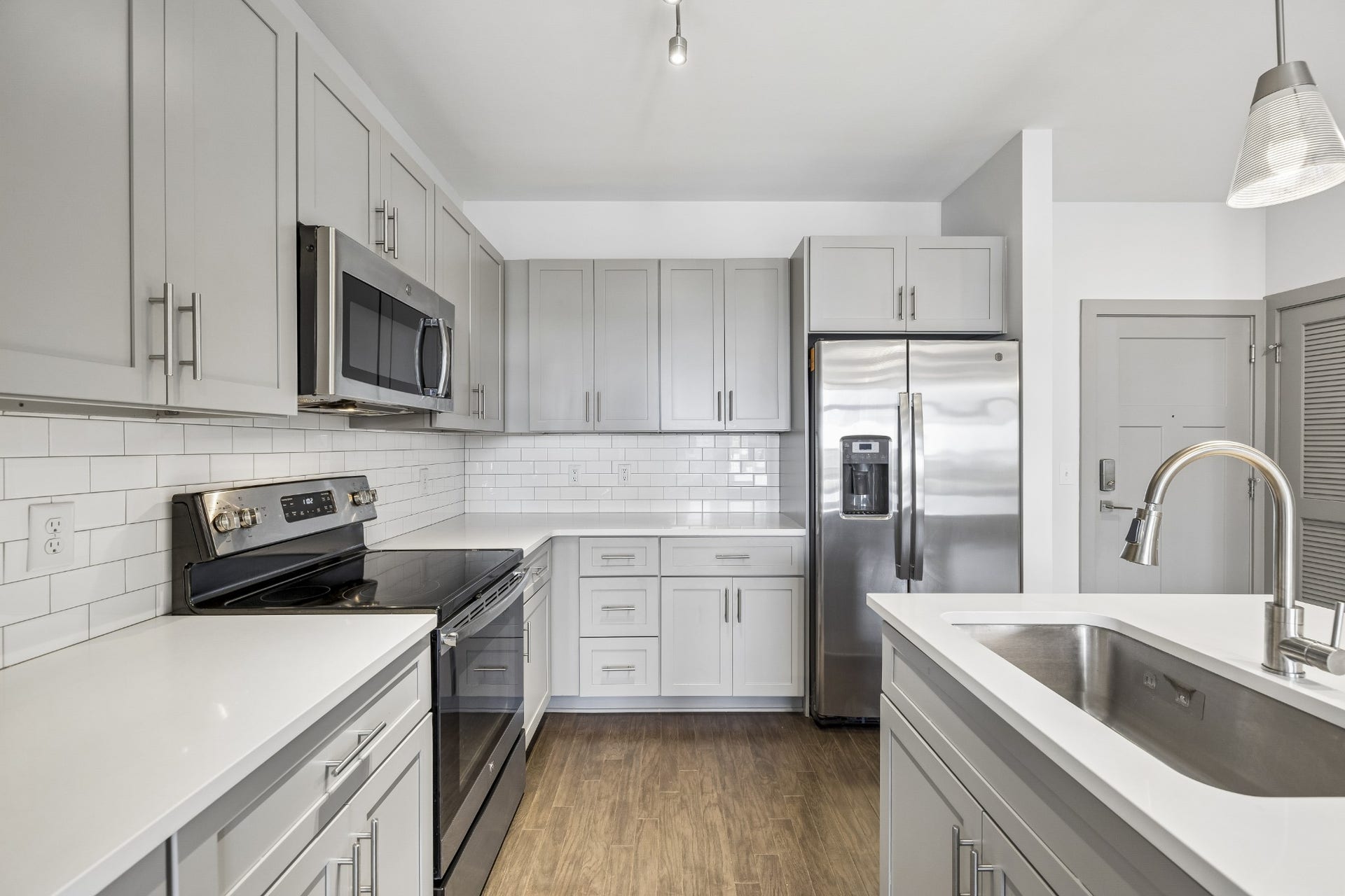 1638 54th Ave N, #202, Nashville, TN 37209 1638 54th Ave N, #202, Nashville, TN 37209
