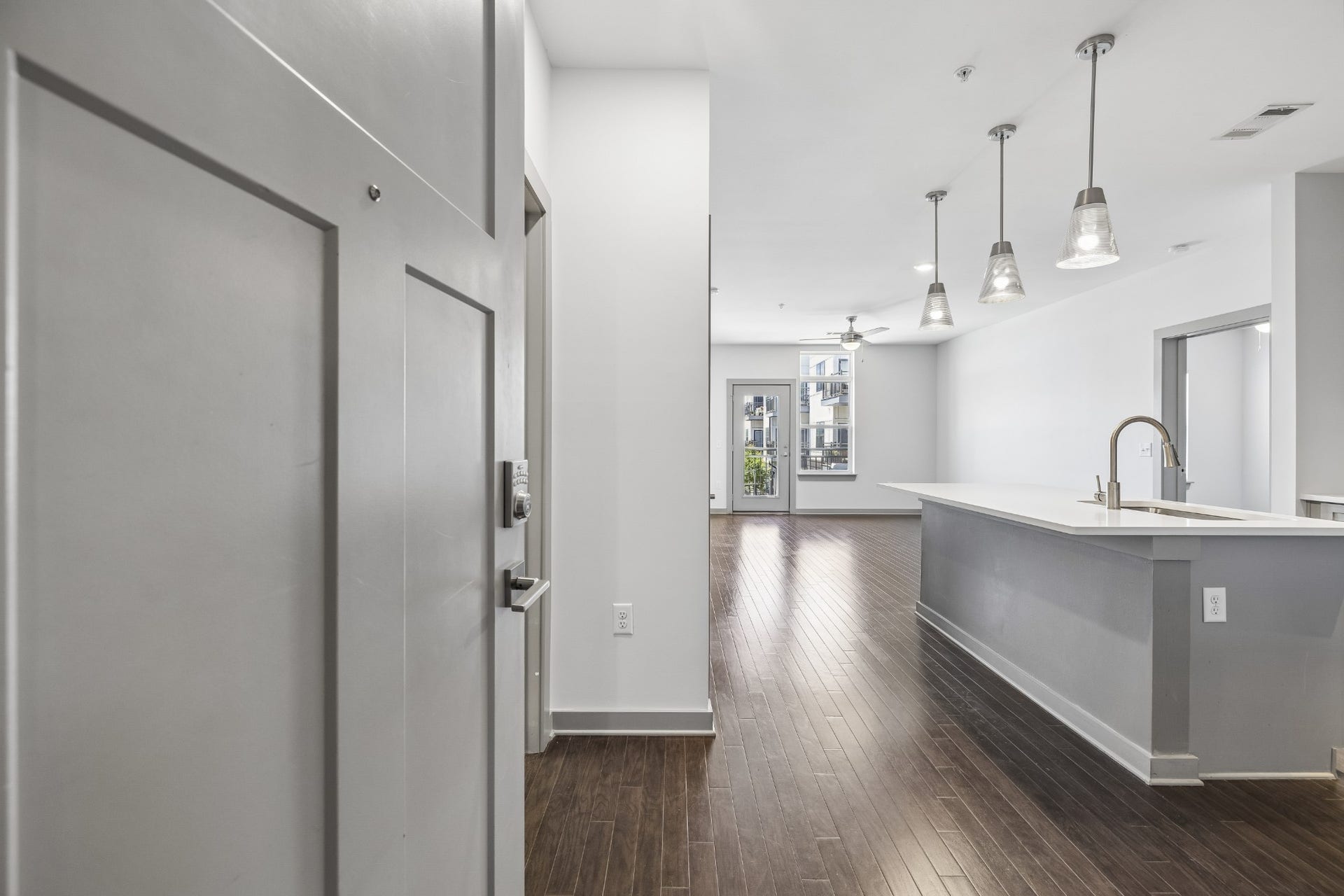 1638 54th Ave N, #202, Nashville, TN 37209 1638 54th Ave N, #202, Nashville, TN 37209