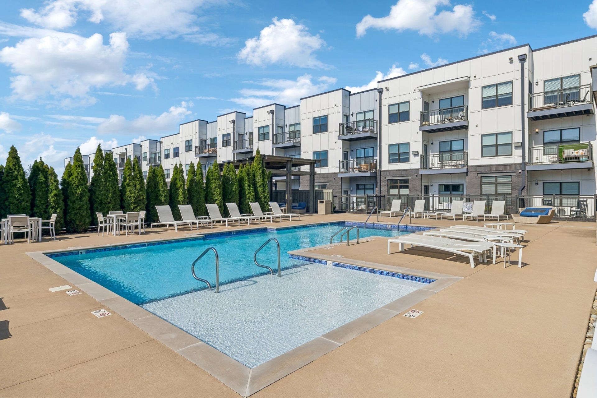 1638 54th Ave N, #202, Nashville, TN 37209 1638 54th Ave N, #202, Nashville, TN 37209