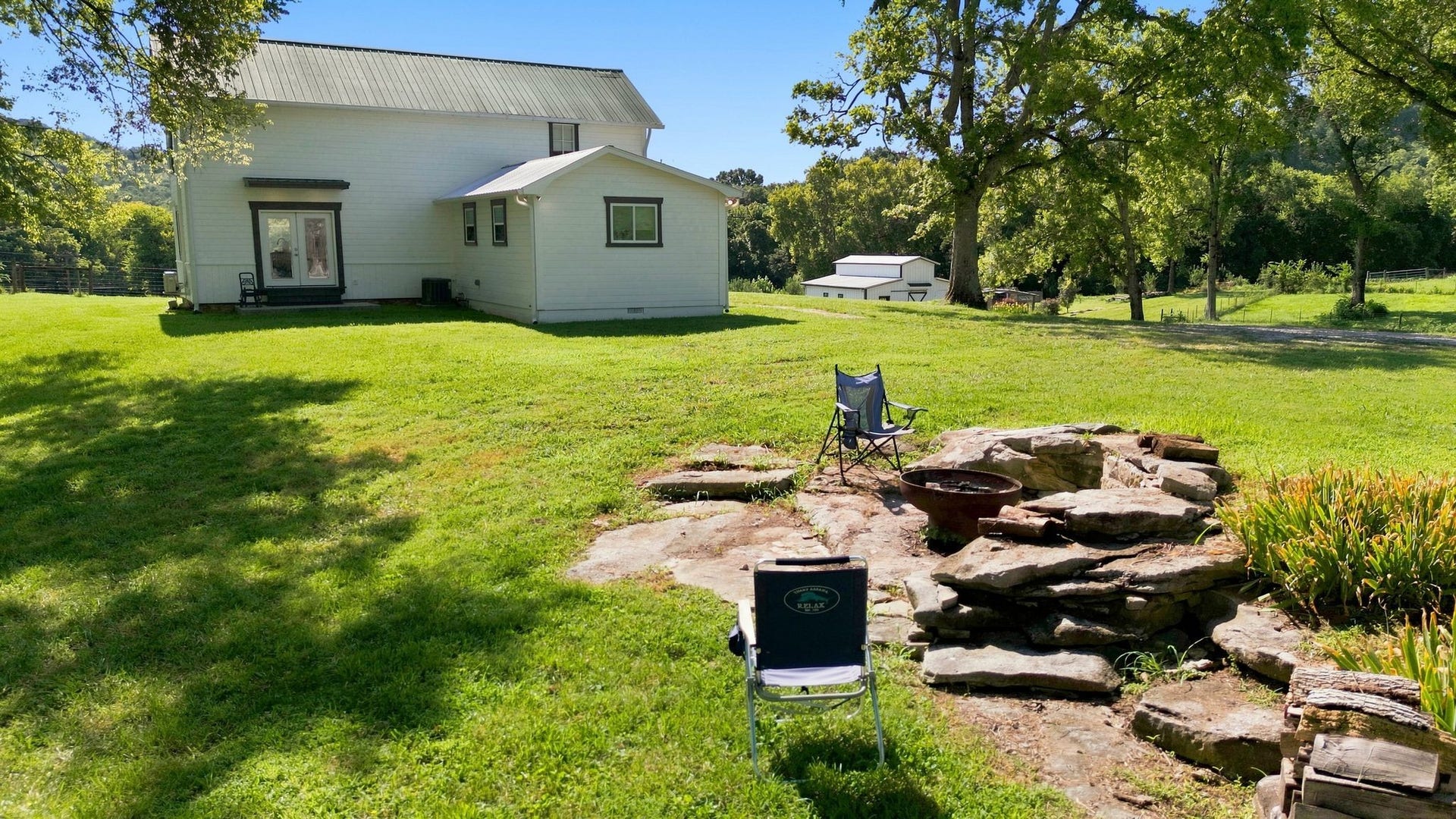 4824 Campbellsville Pike, Columbia, TN 38401 4824 Campbellsville Pike, Columbia, TN 38401