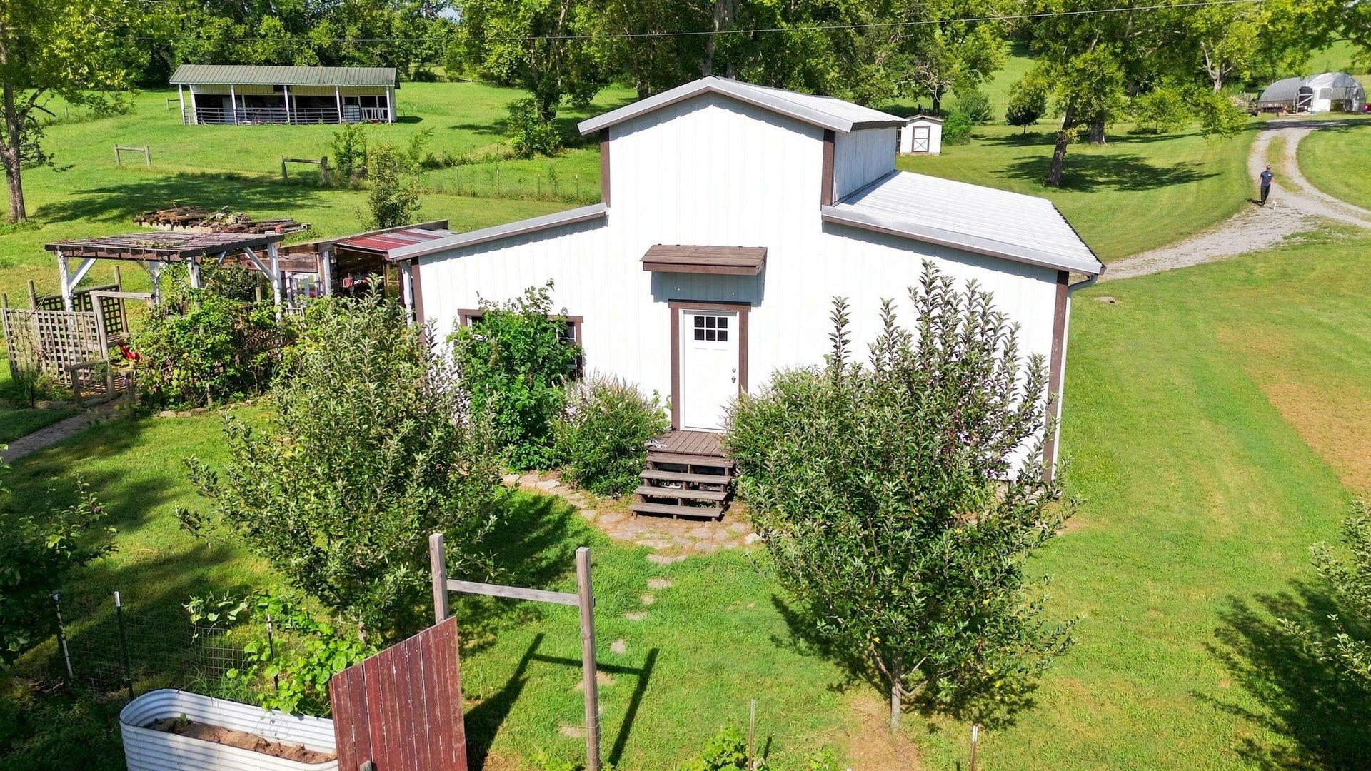 4824 Campbellsville Pike, Columbia, TN 38401 4824 Campbellsville Pike, Columbia, TN 38401