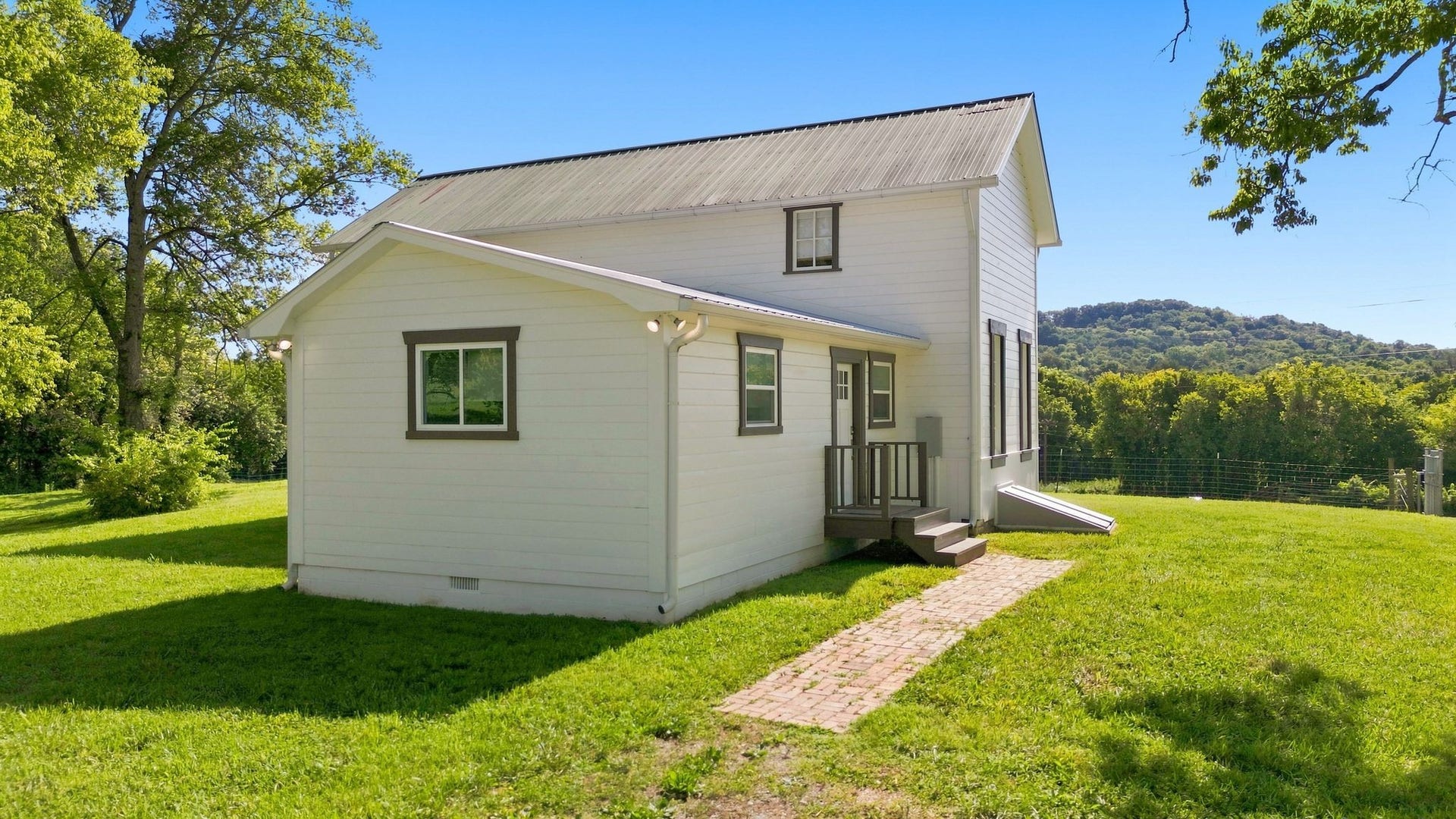 4824 Campbellsville Pike, Columbia, TN 38401 4824 Campbellsville Pike, Columbia, TN 38401