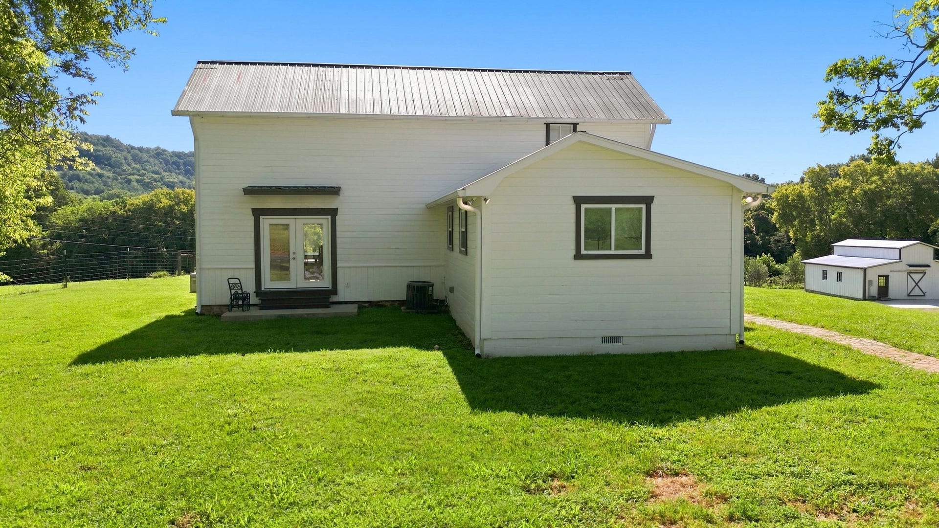 4824 Campbellsville Pike, Columbia, TN 38401 4824 Campbellsville Pike, Columbia, TN 38401