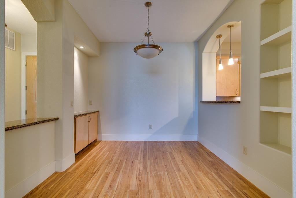 2600 Hillsboro Pk, #314, Nashville, TN 37212 Dining