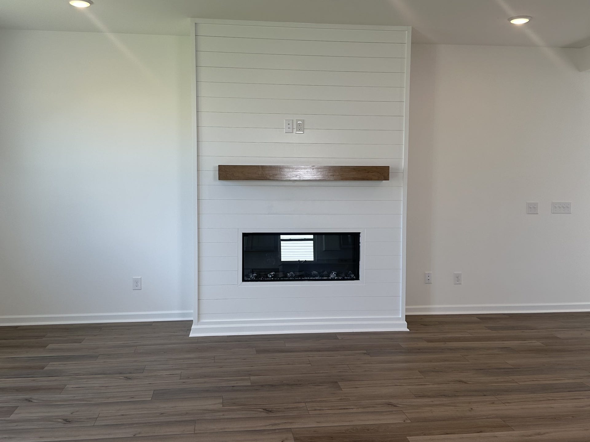 3251 Barrel Oak Pass, Columbia, TN 38401 3251 Barrel Oak Pass, Columbia, TN 38401