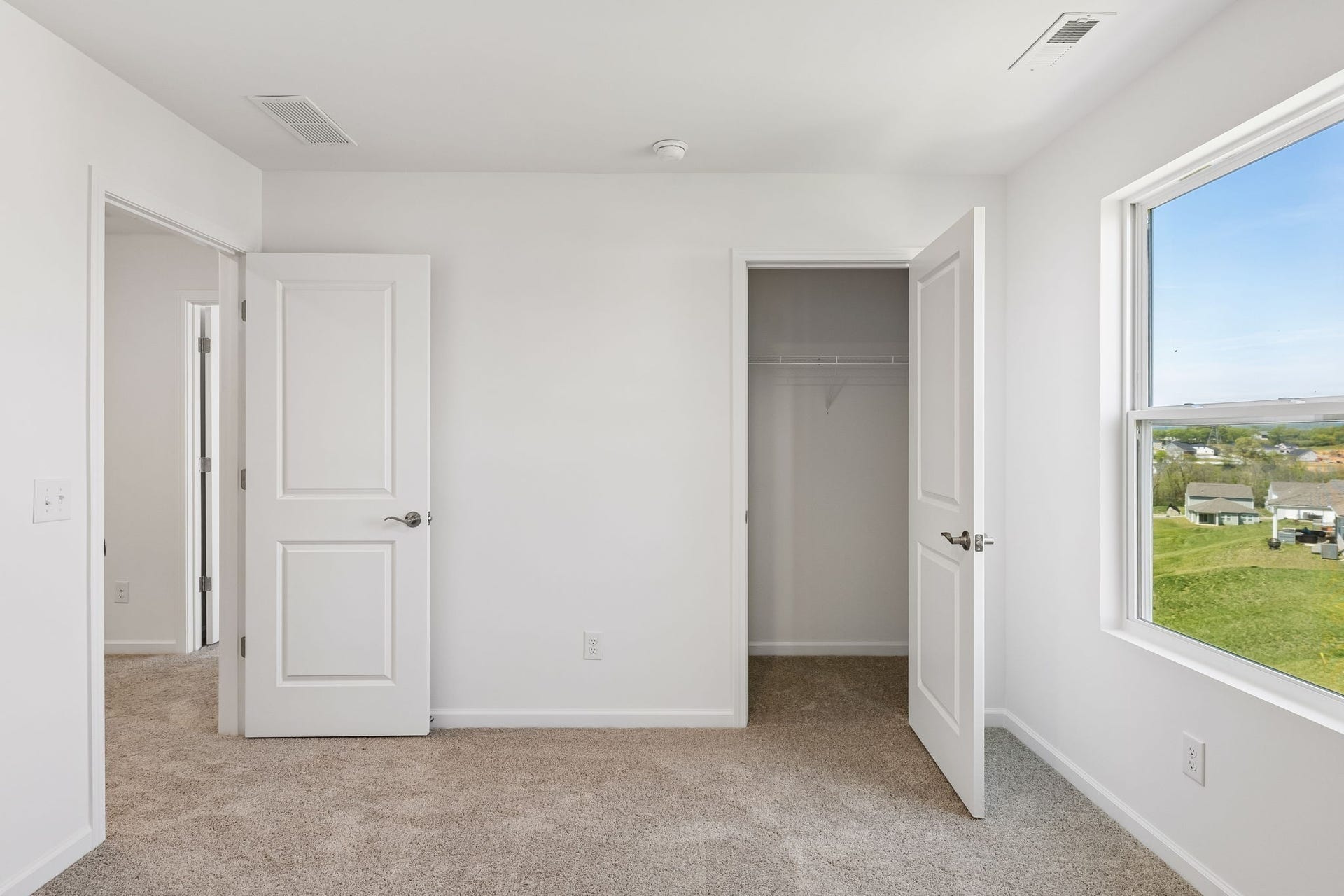 3251 Barrel Oak Pass, Columbia, TN 38401 3251 Barrel Oak Pass, Columbia, TN 38401