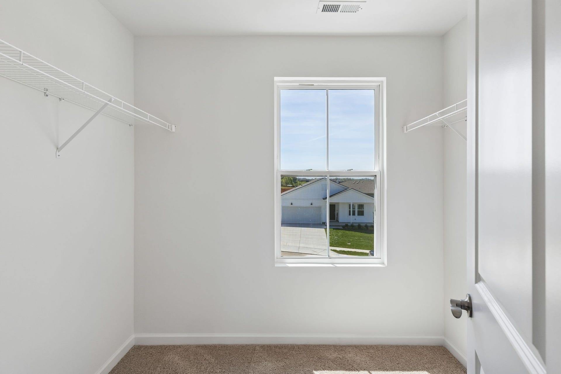 3251 Barrel Oak Pass, Columbia, TN 38401 3251 Barrel Oak Pass, Columbia, TN 38401