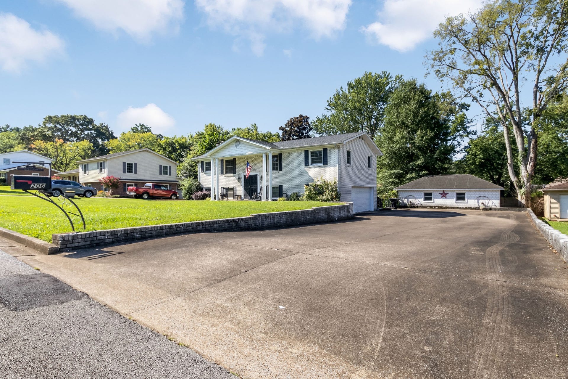 206 Ridgecrest Dr, Murfreesboro, TN 37130 206 Ridgecrest Dr, Murfreesboro, TN 37130