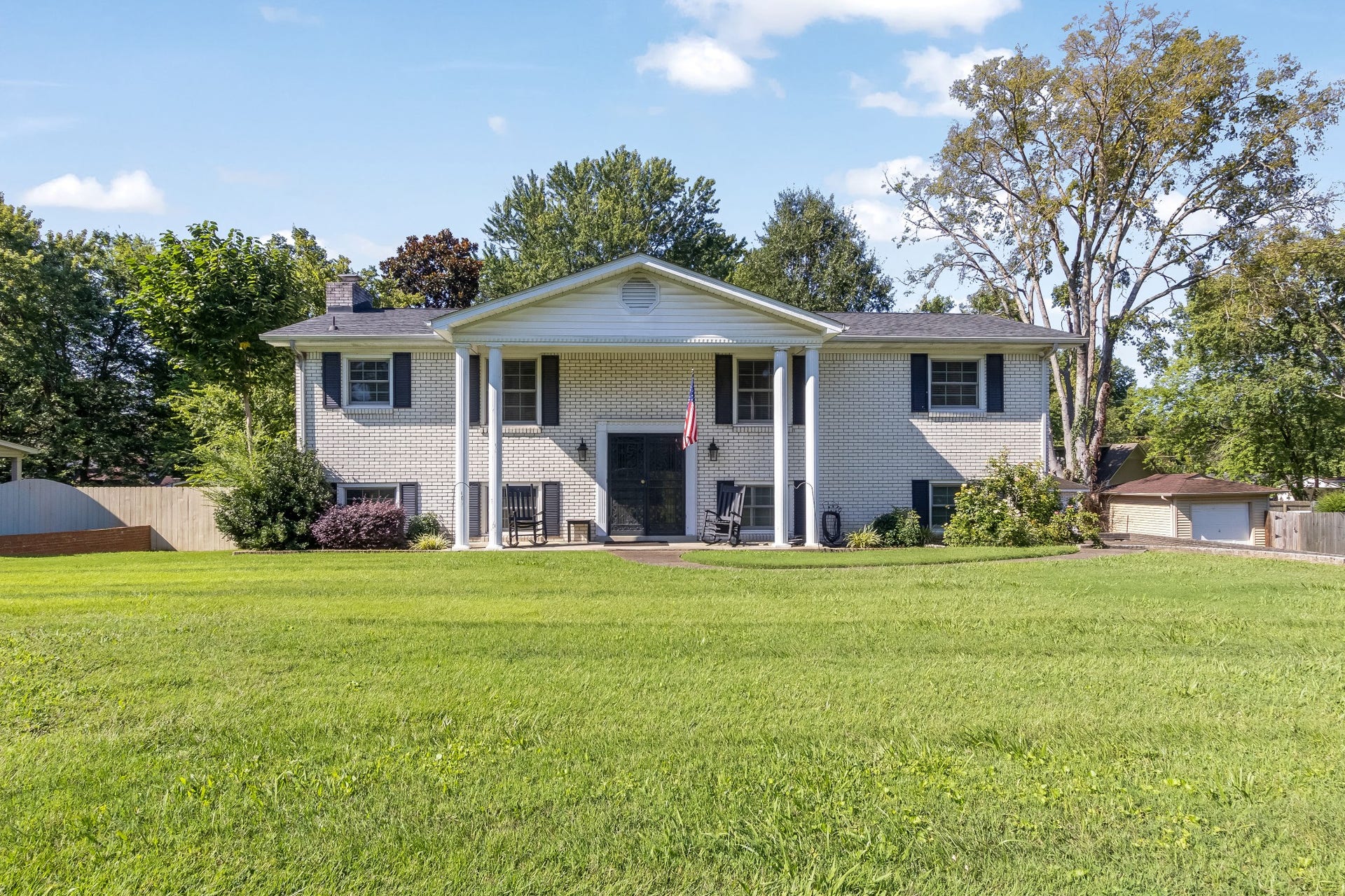 206 Ridgecrest Dr, Murfreesboro, TN 37130 206 Ridgecrest Dr, Murfreesboro, TN 37130